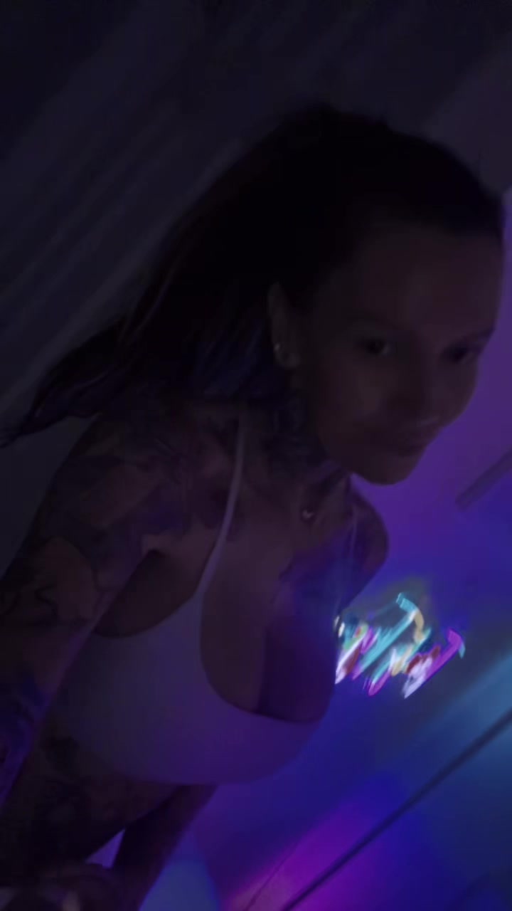 @Kels13