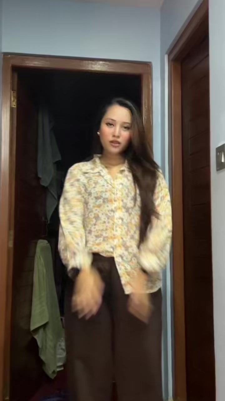 @RESHMA🧿🇳🇵
