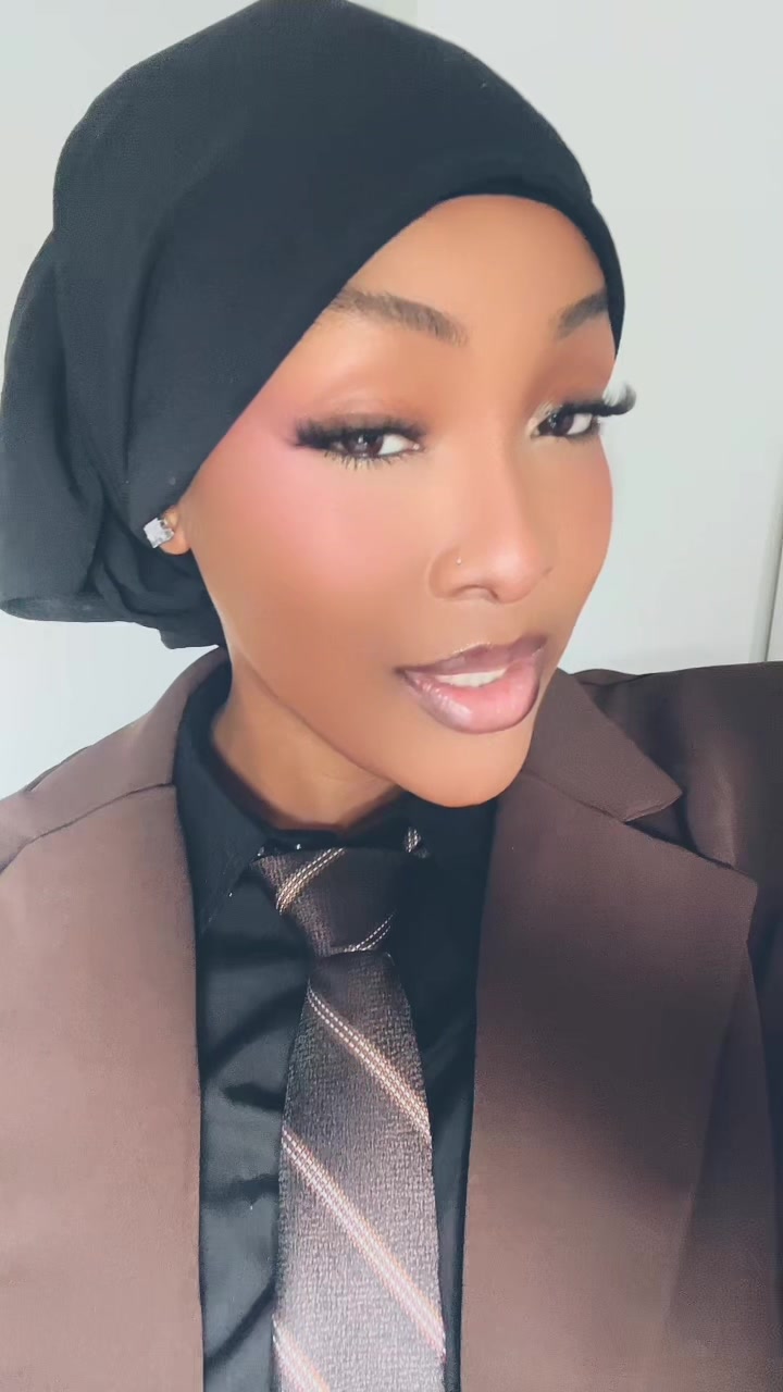 @Razliiine
