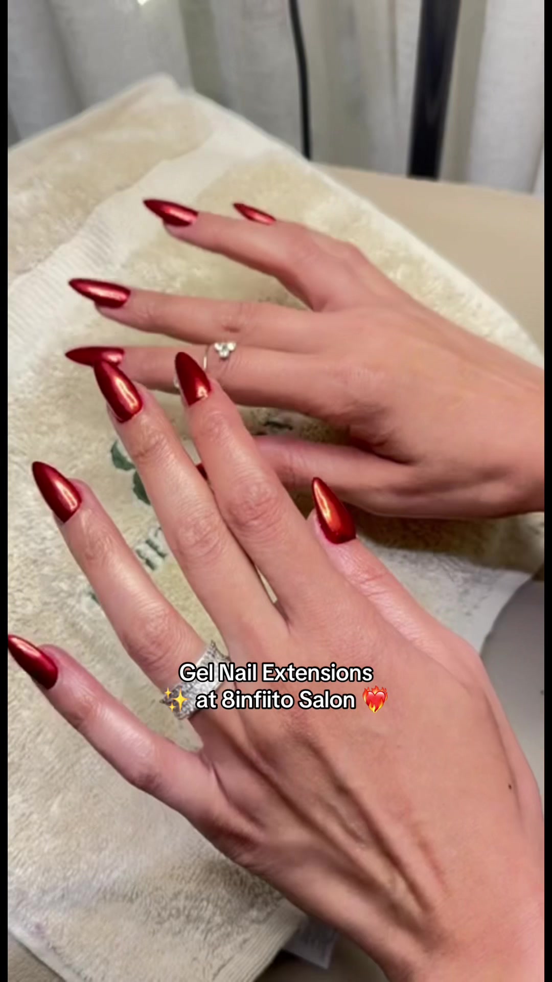 @8 INFIITO SALON