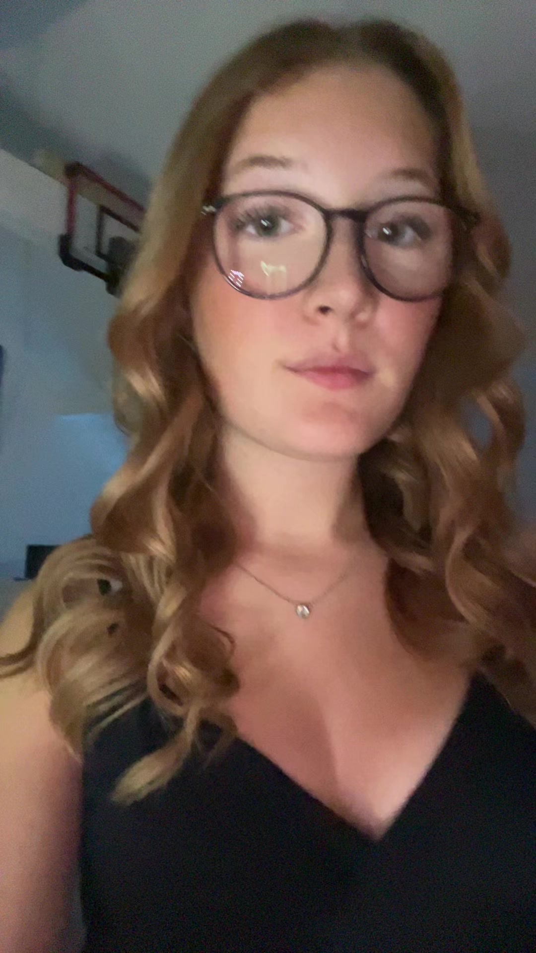 @𝐞𝐦𝐦𝐚