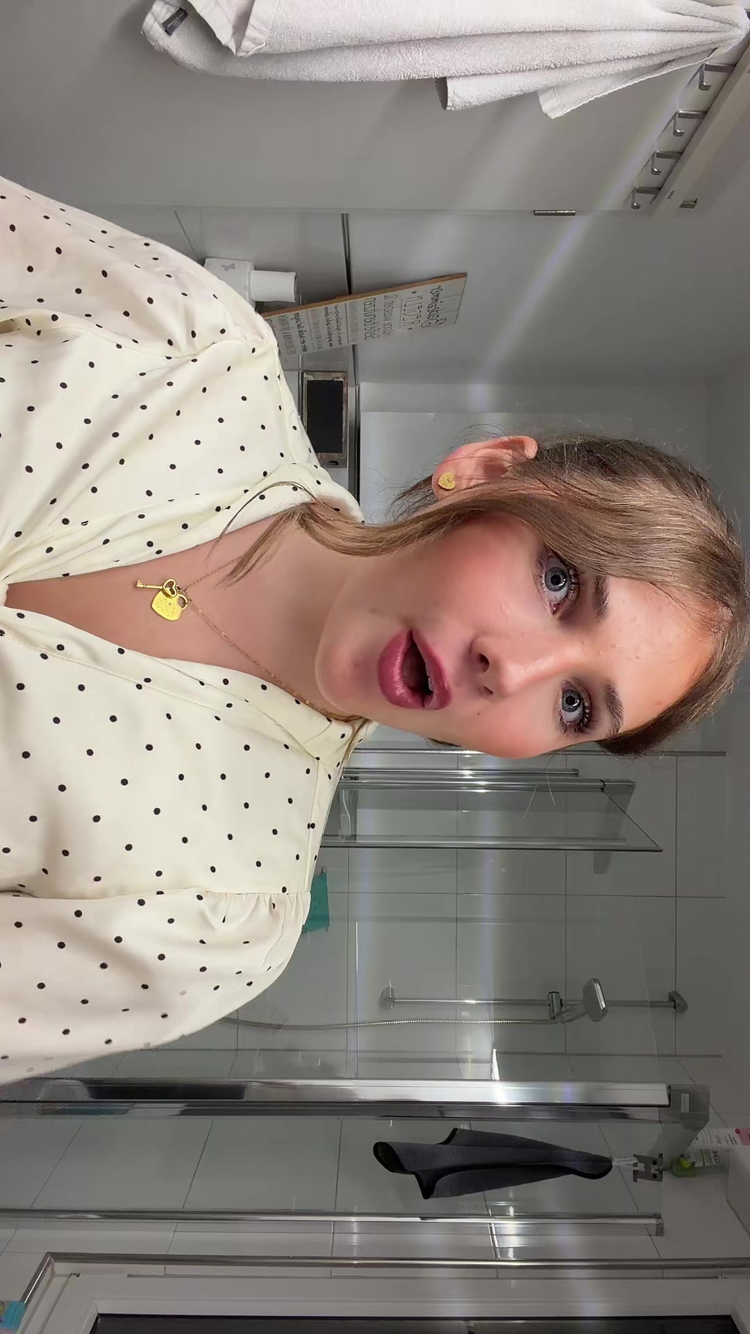 @usarah12204