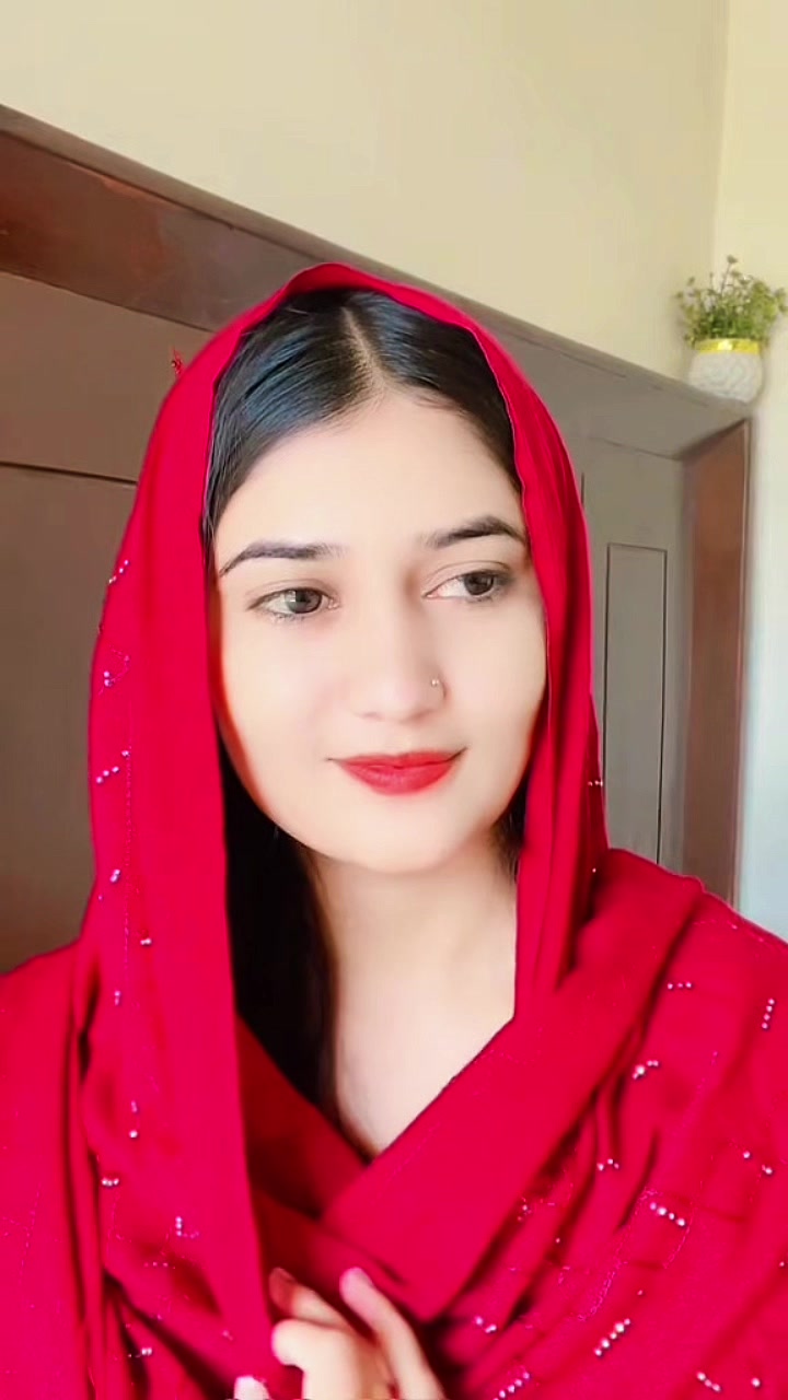 @𝐀𝐟𝐬𝐡𝐚 𝐊𝐡𝐚𝐧