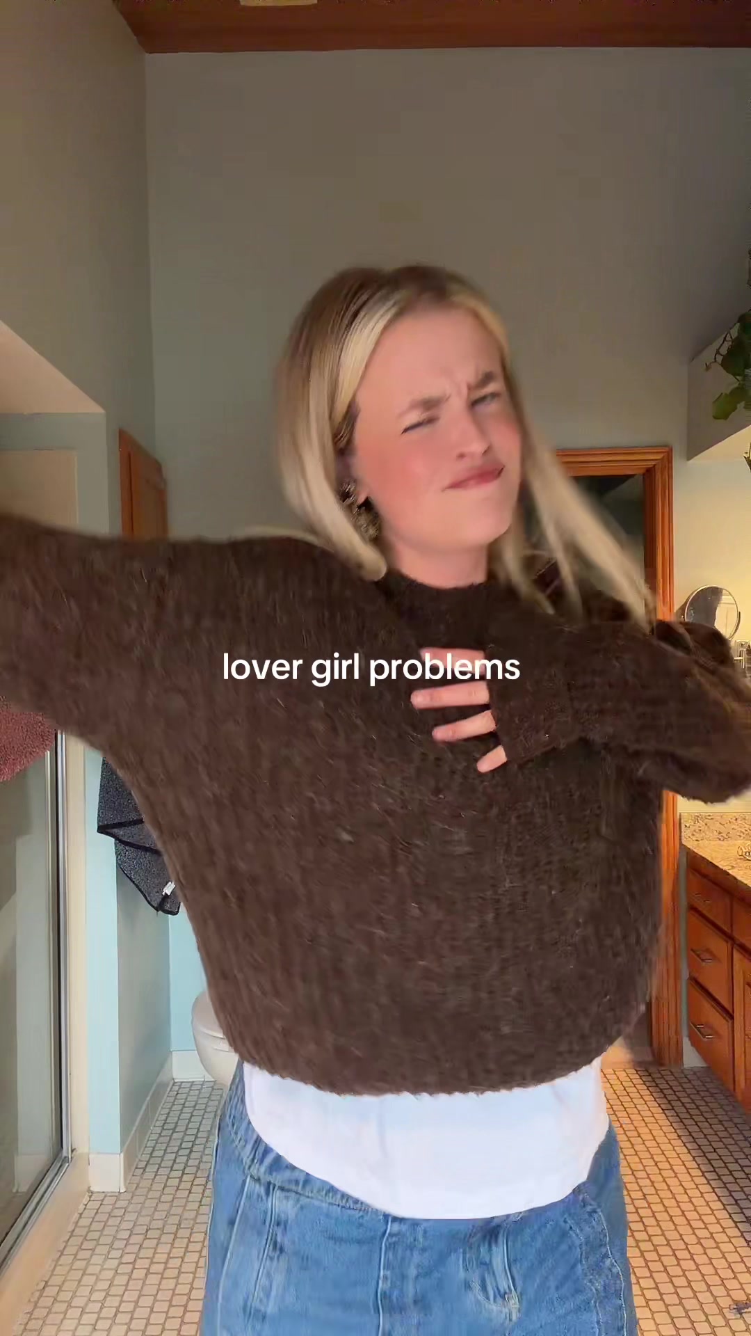 @Sam [ the Bathroom Dancer ]
