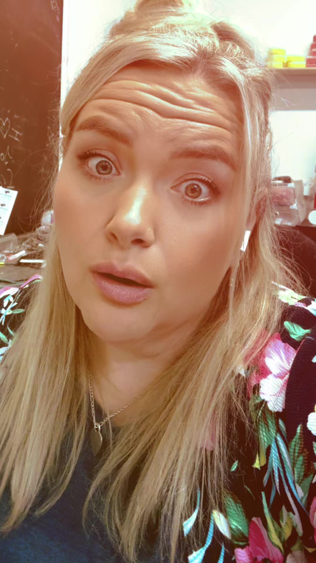 @MissxJules
