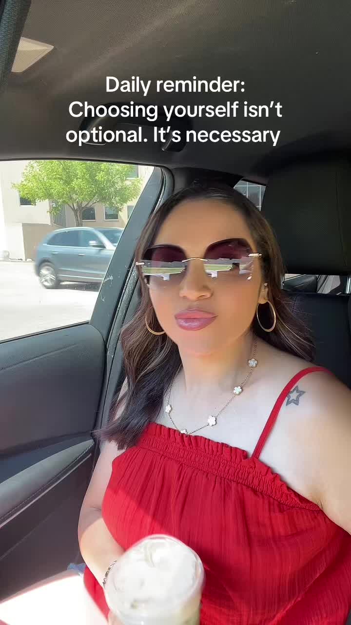 @EstrellaNoirXIII