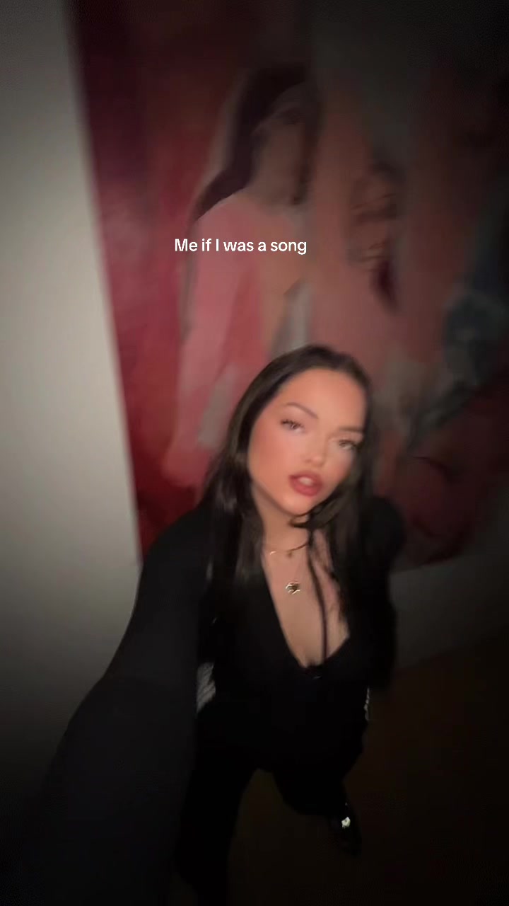 @Adriana