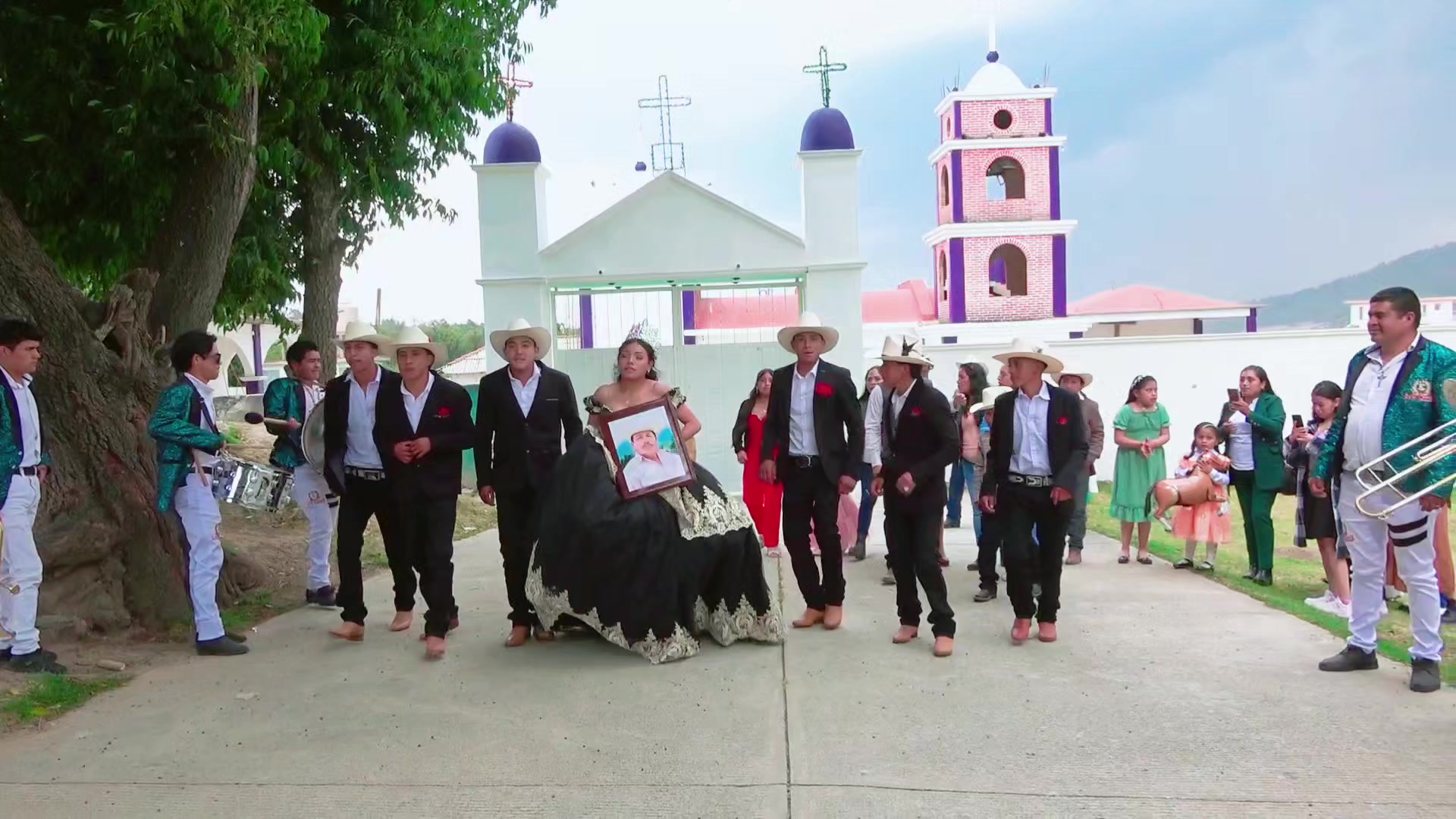 @Producciones Vania