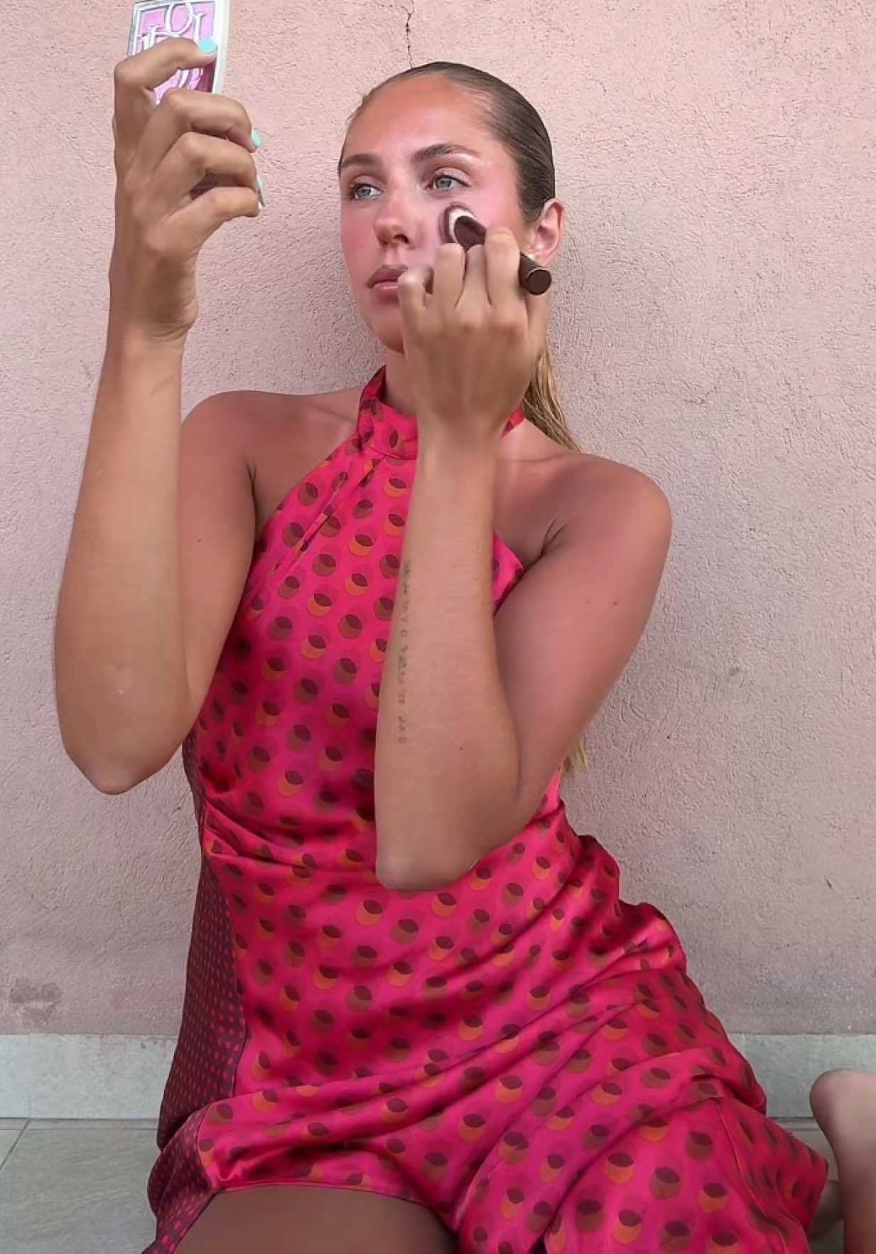 @Asturzia