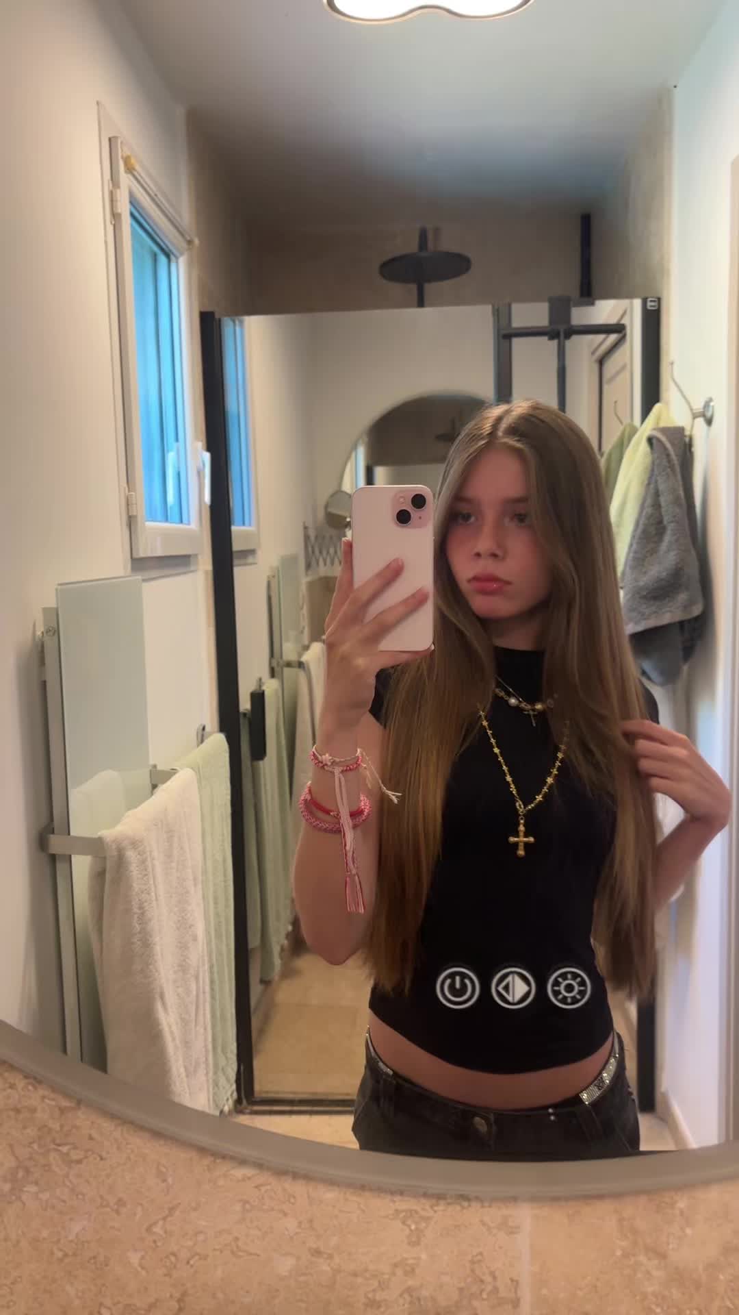 @𝐜𝐡𝐚