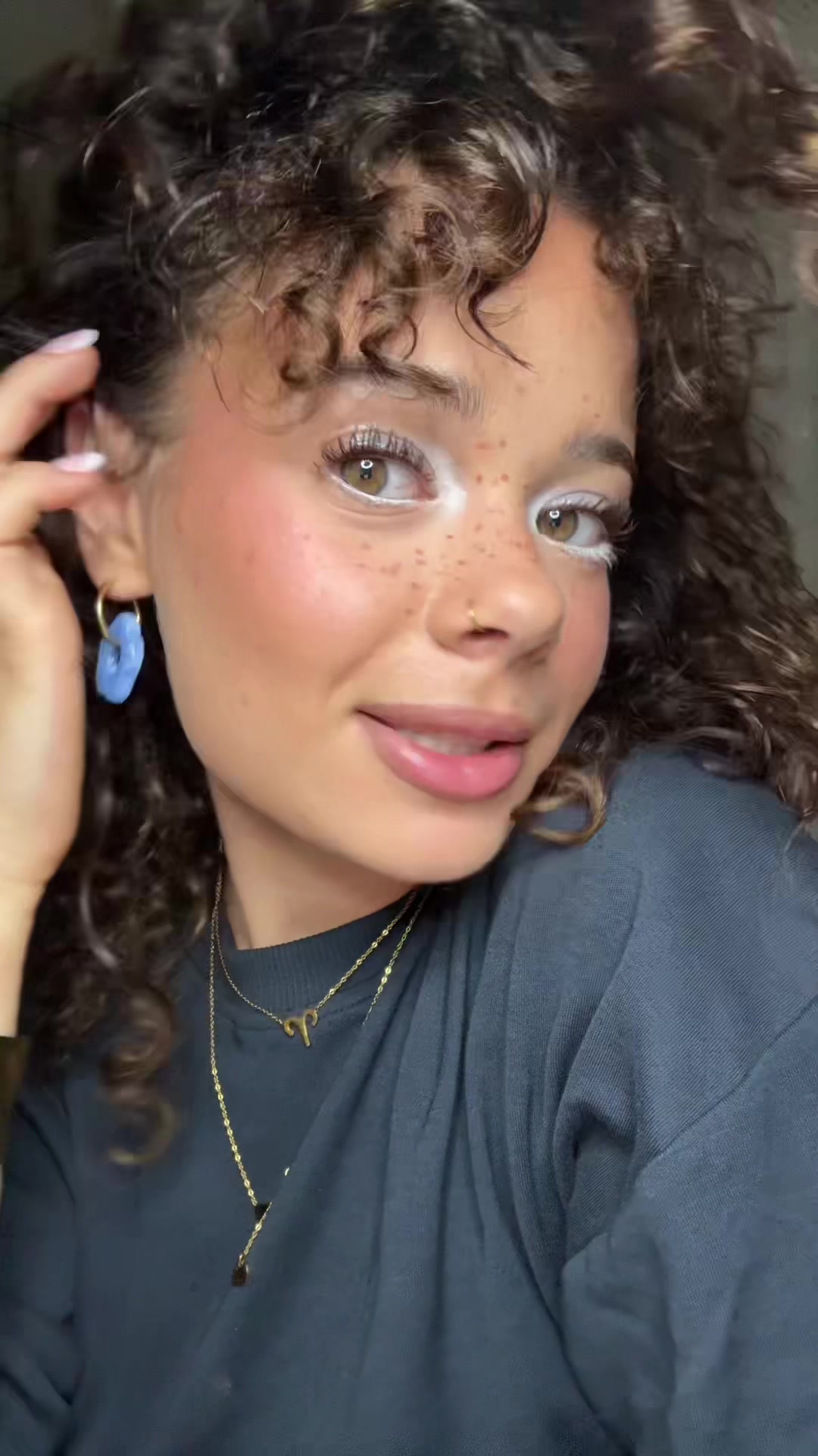 @CURLYBROWNIE• hair, GRWM •