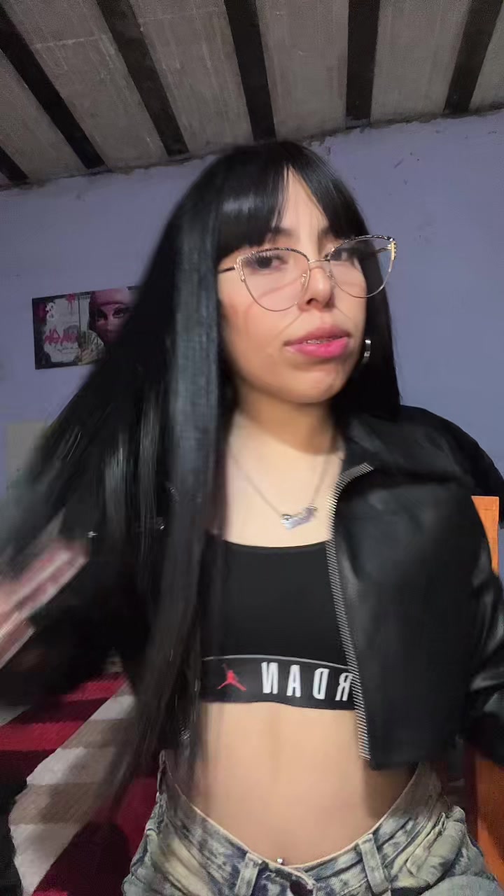 @melanytevezz