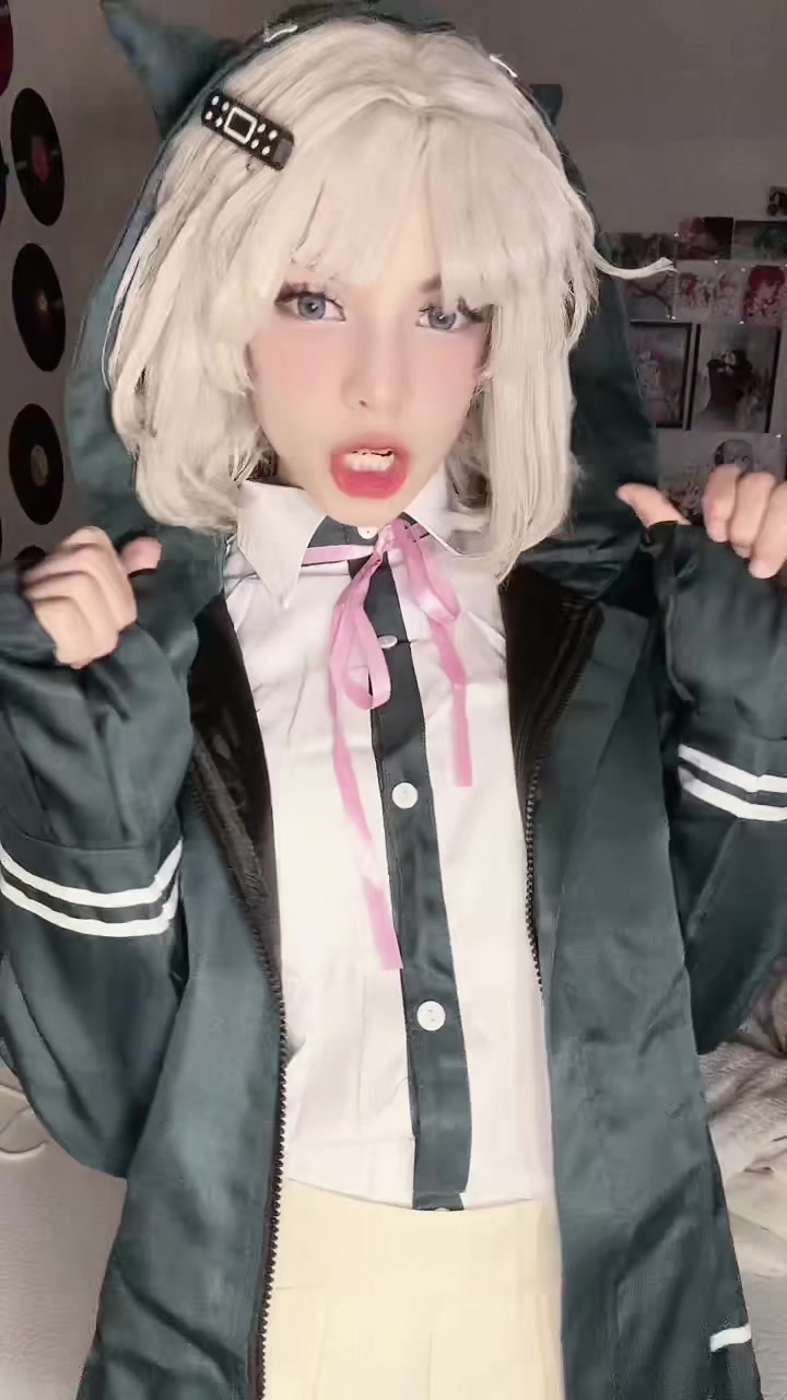 @_kororon