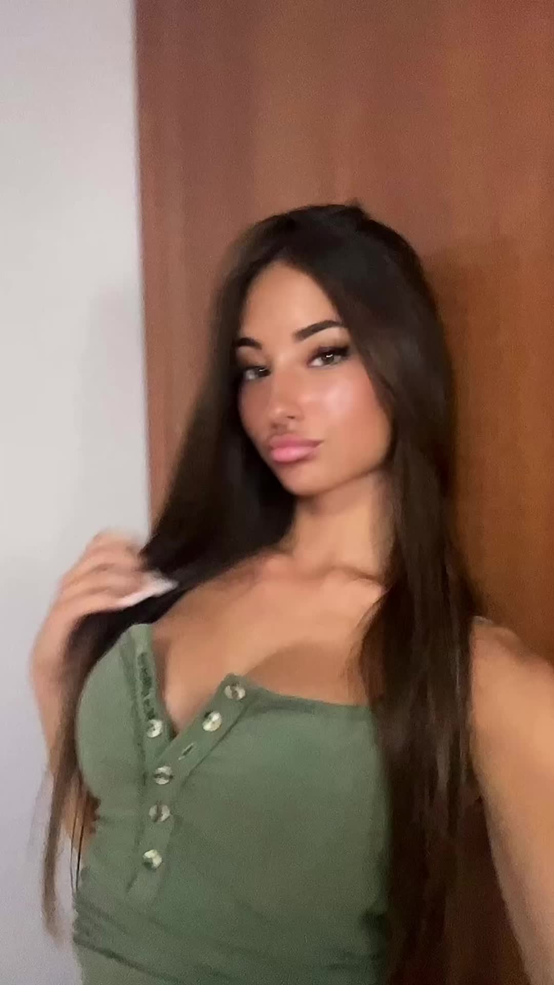 @𝑺 𝑰 𝑹 𝑰 𝑨
