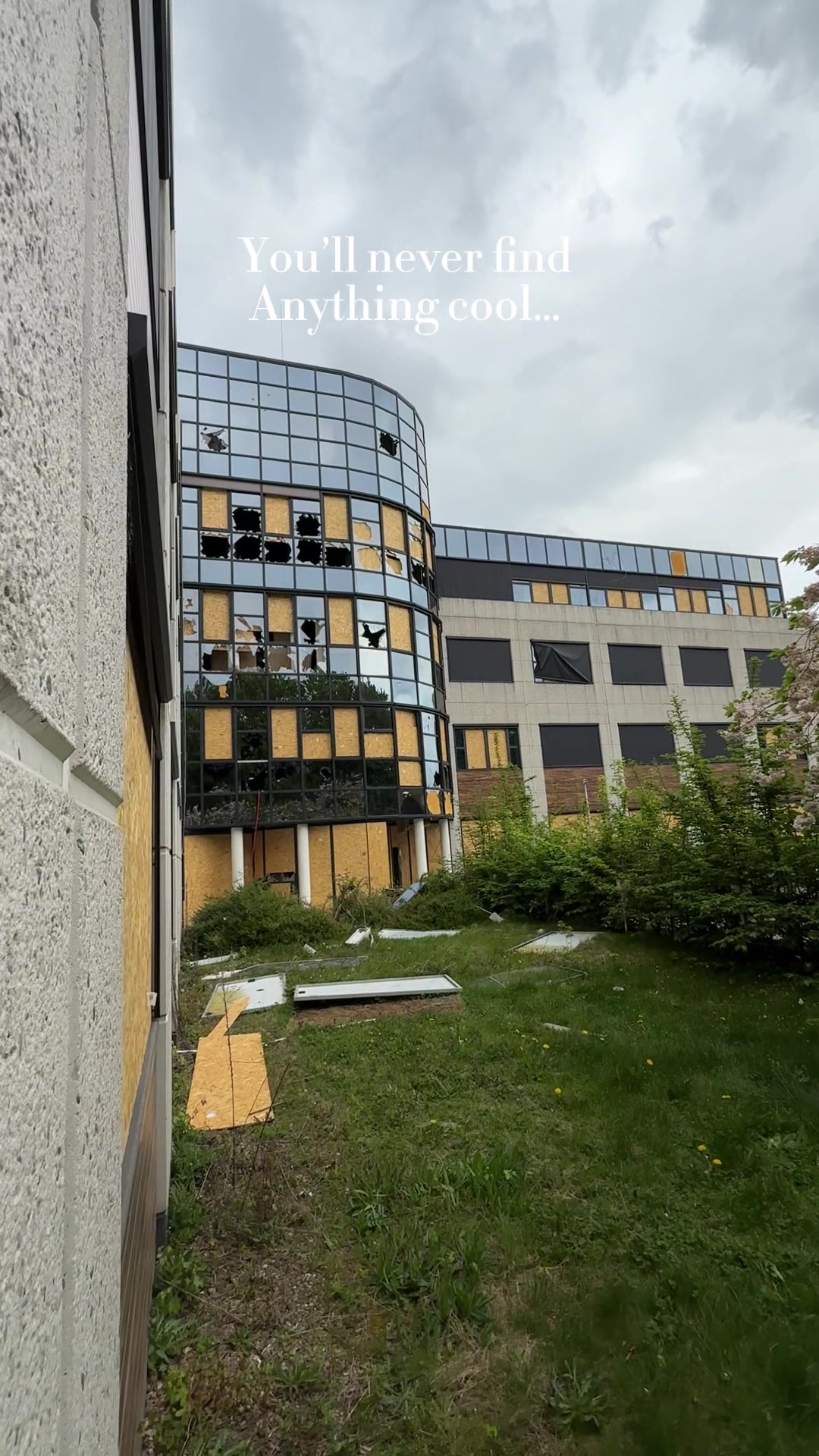 @Siaz_Urbex