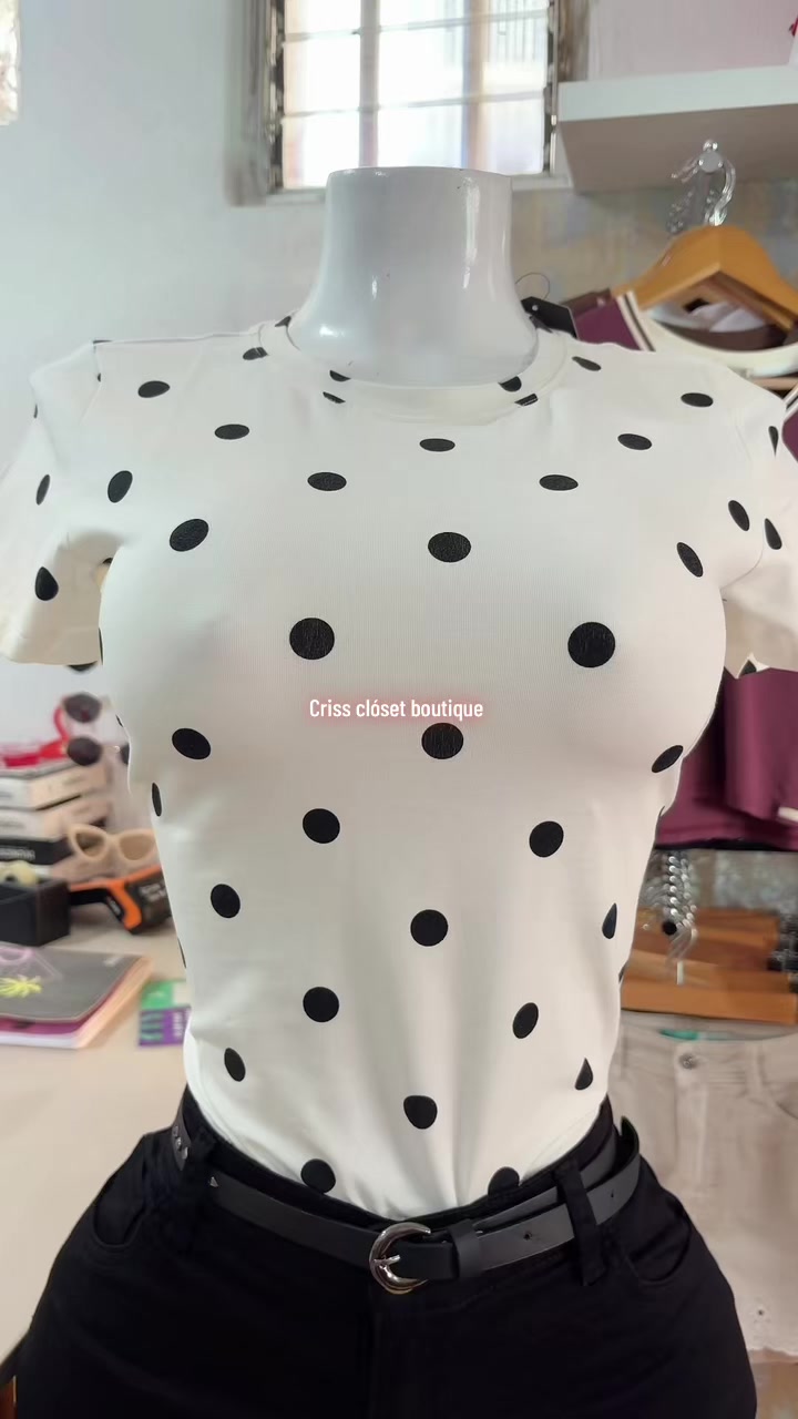 @criss closet-boutique