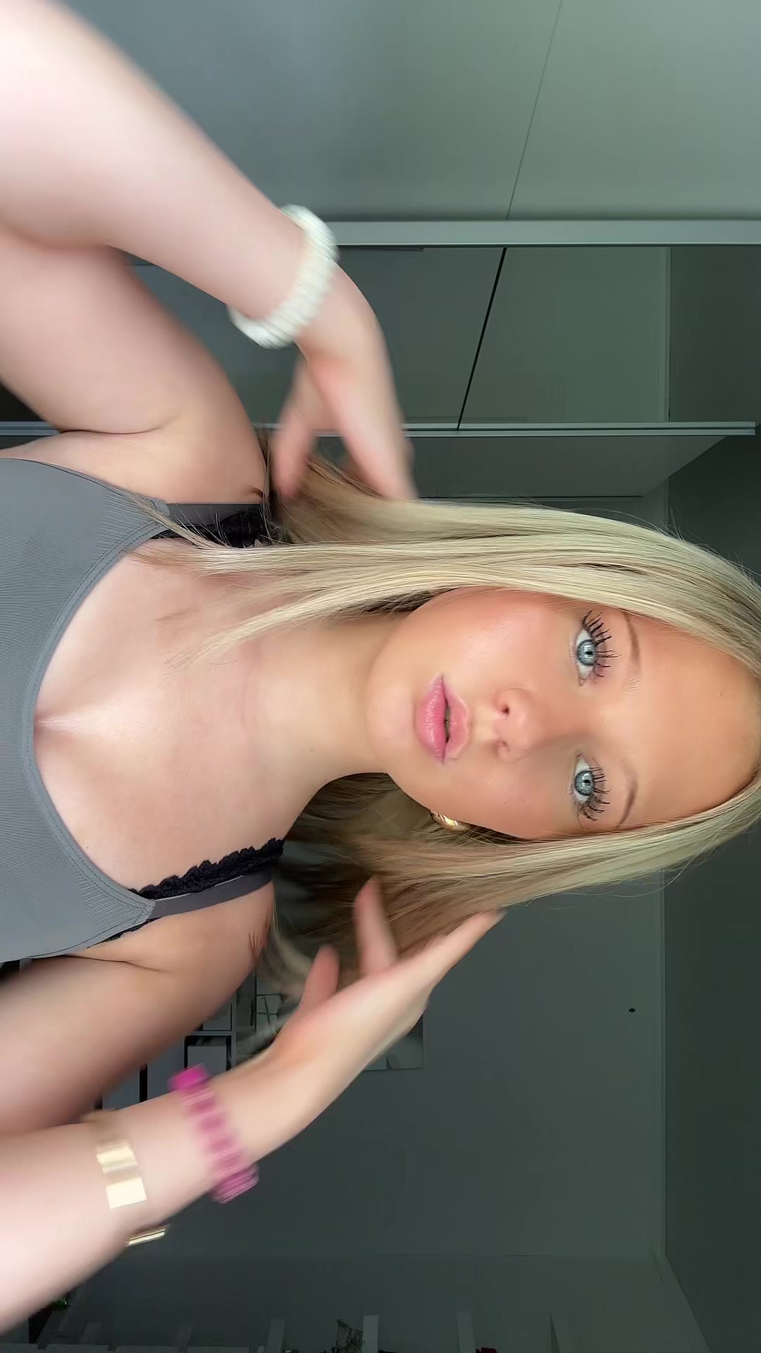 @thalia.pae