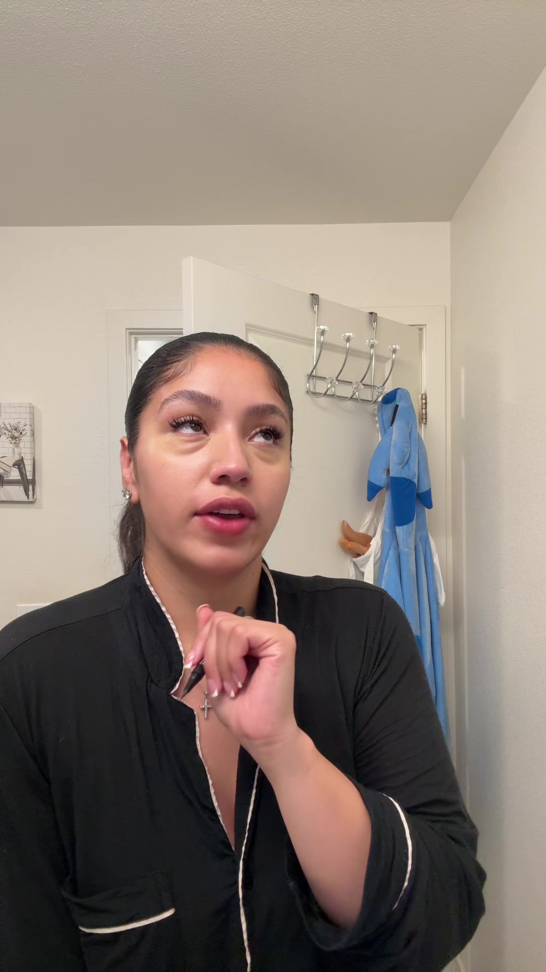 @Lala