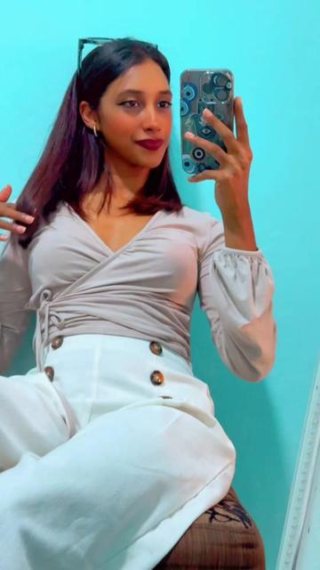 @𝐉𝐚𝐚𝐧𝐚 𝐛𝐥𝐚𝐳𝐞🥀