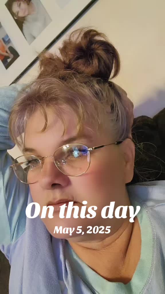 @truckerwifetruckermomma2❌️