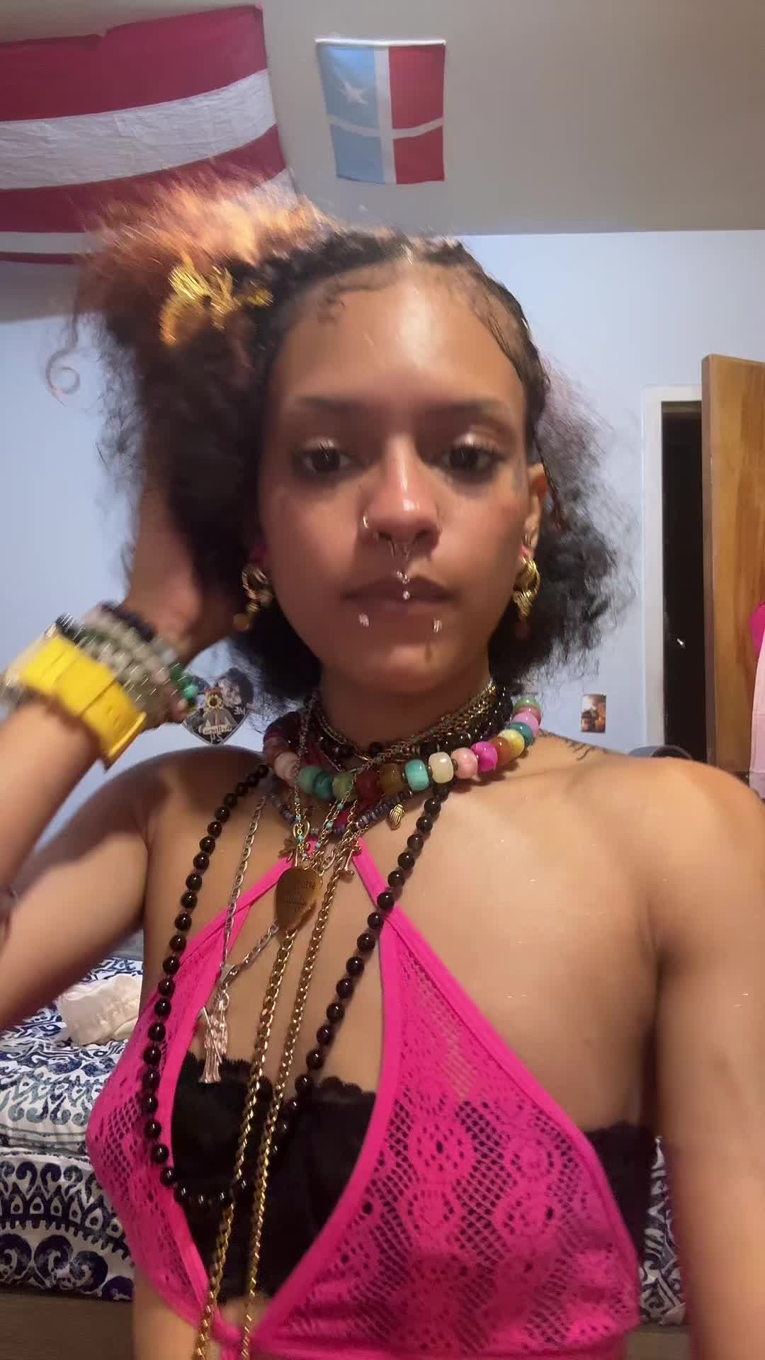 @theinfiniteissa
