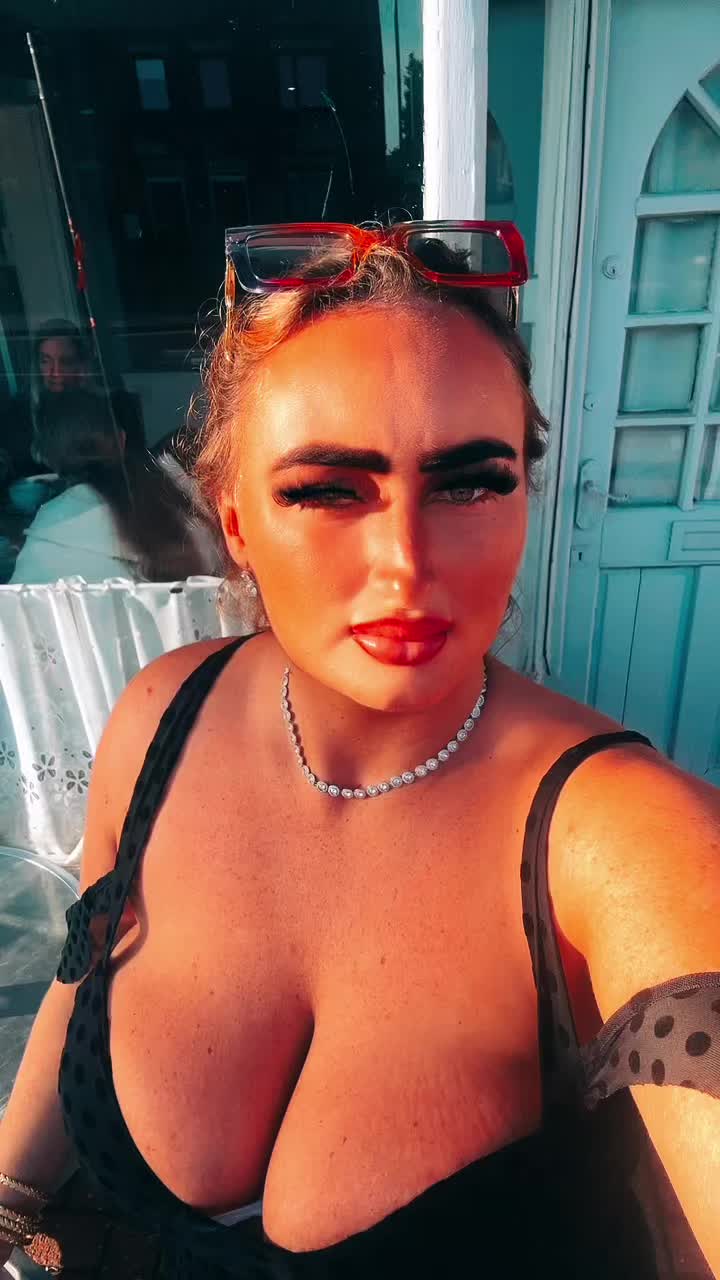 @Badgyal25