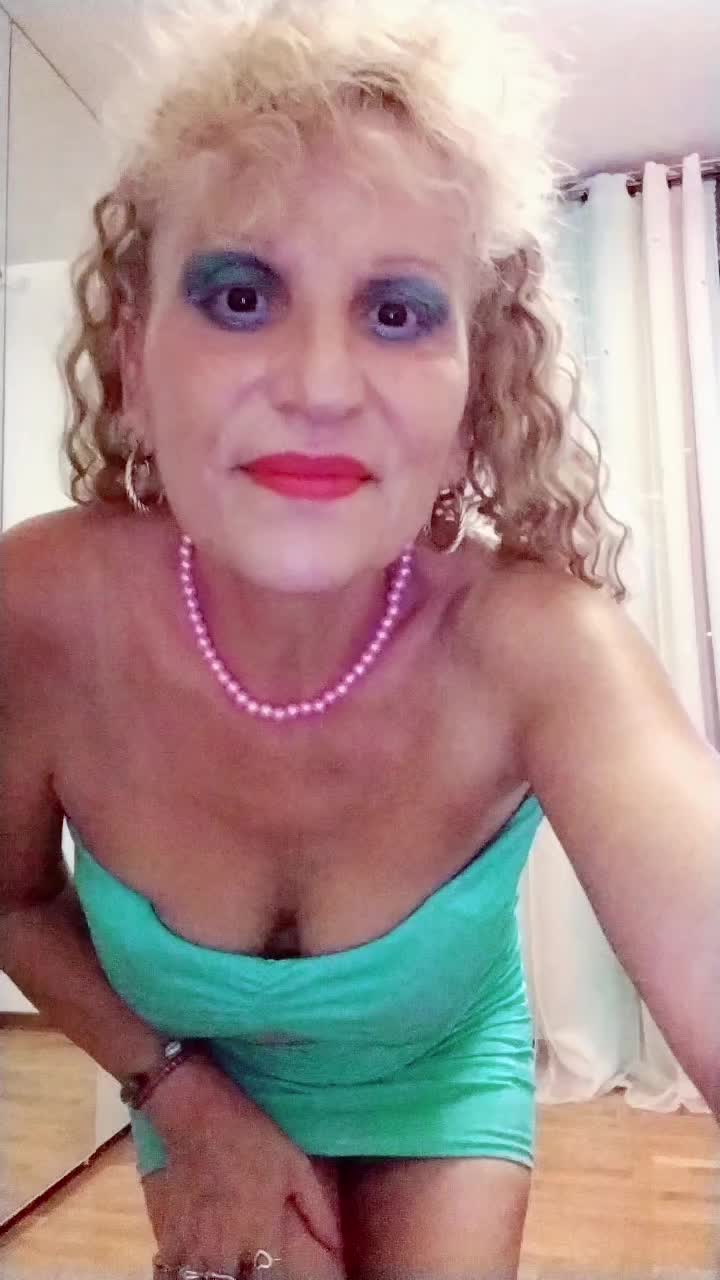 @Cornelia Zarzan