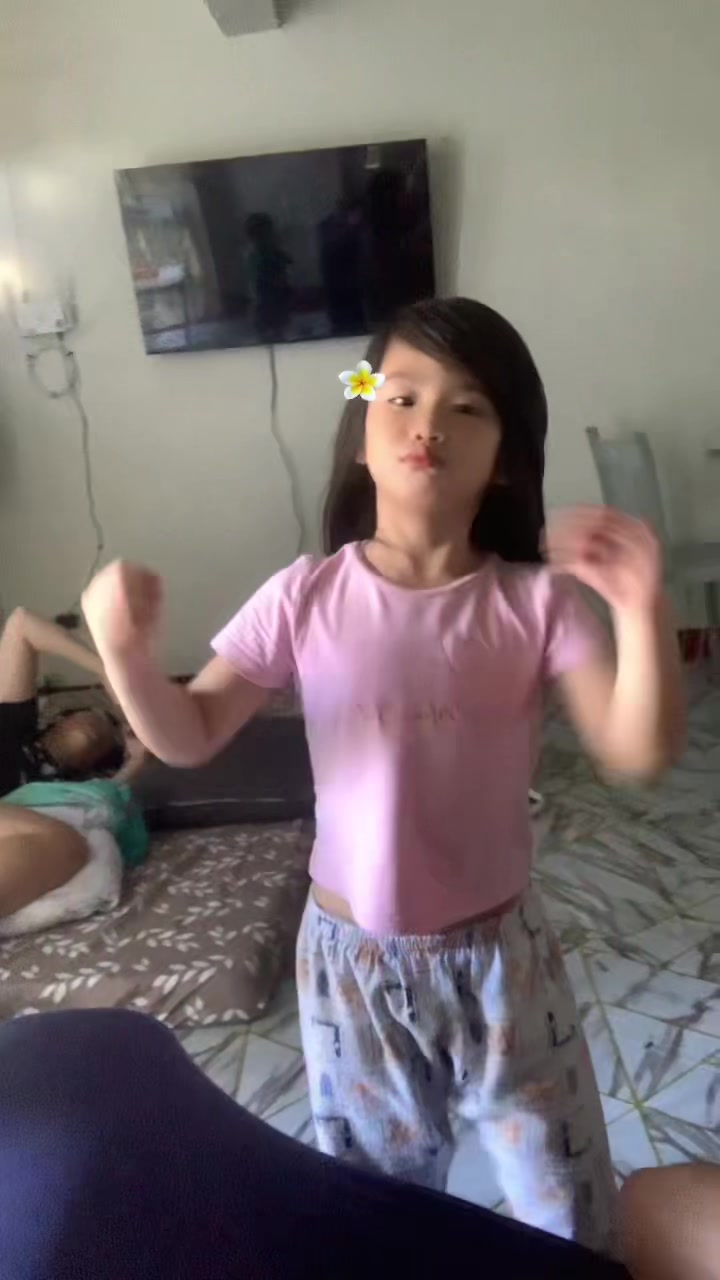@Jellay