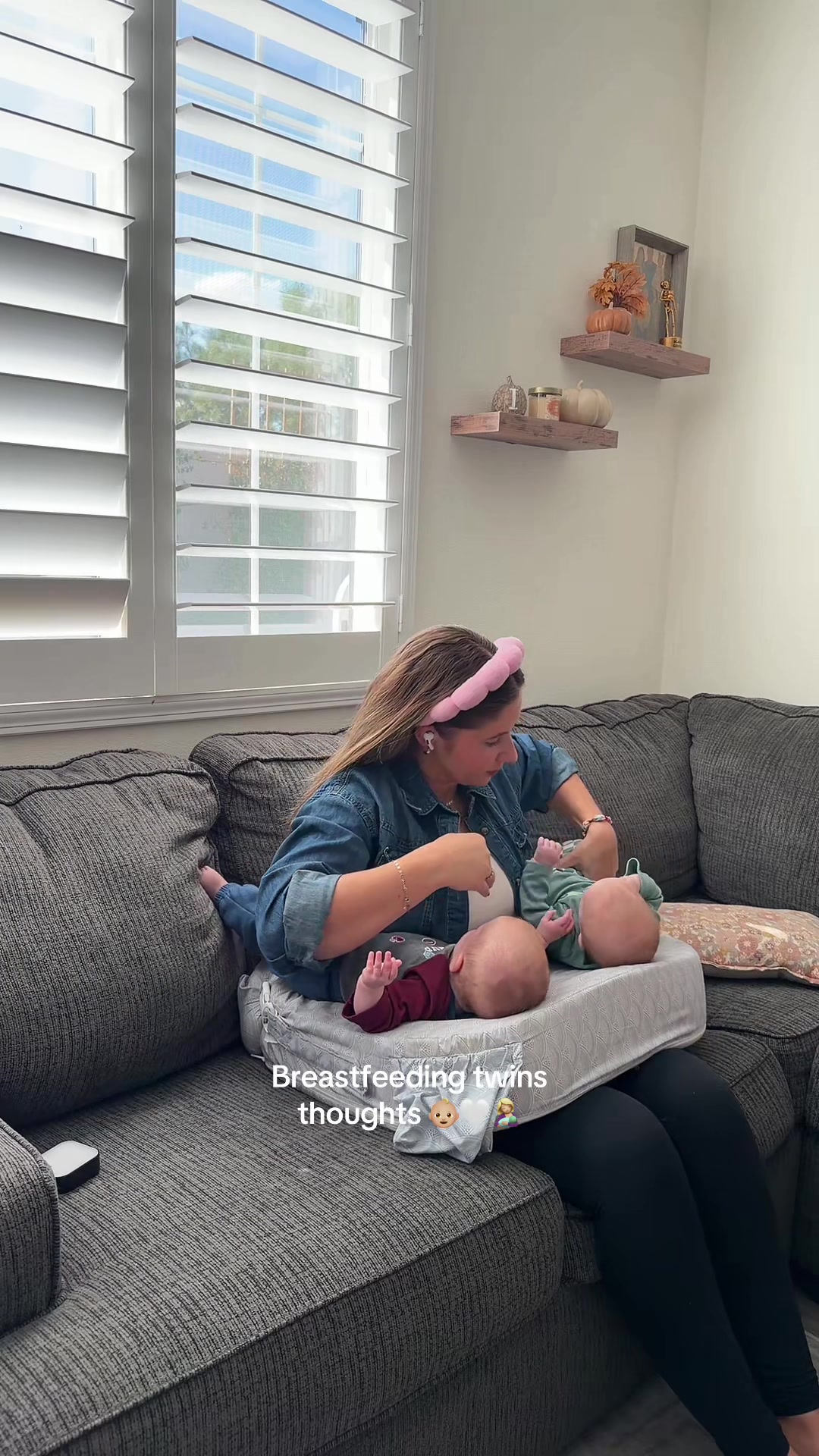 @Emily | Twin Mom + 3