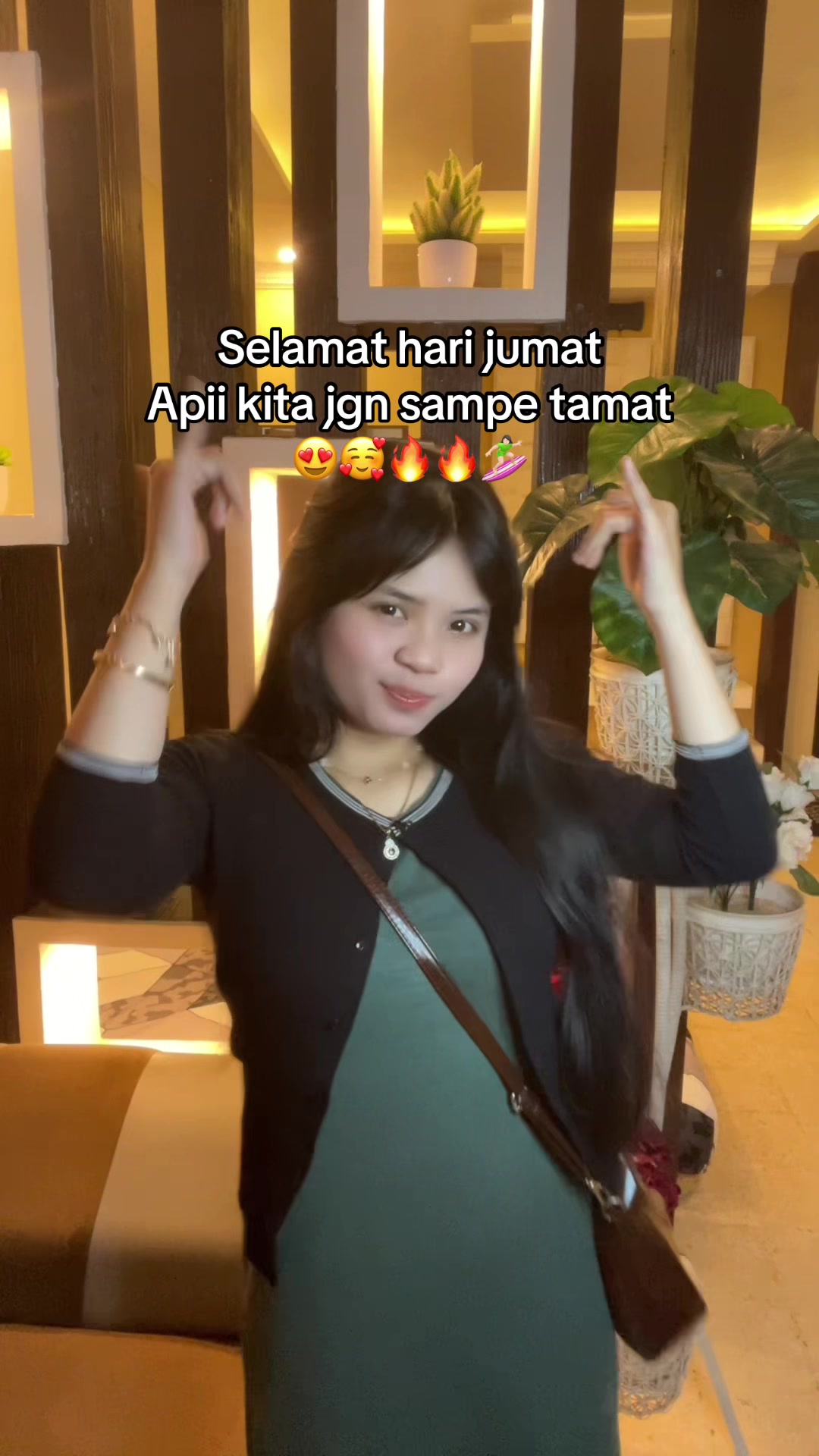 @Michelle Kolondam🏄🏽♀️