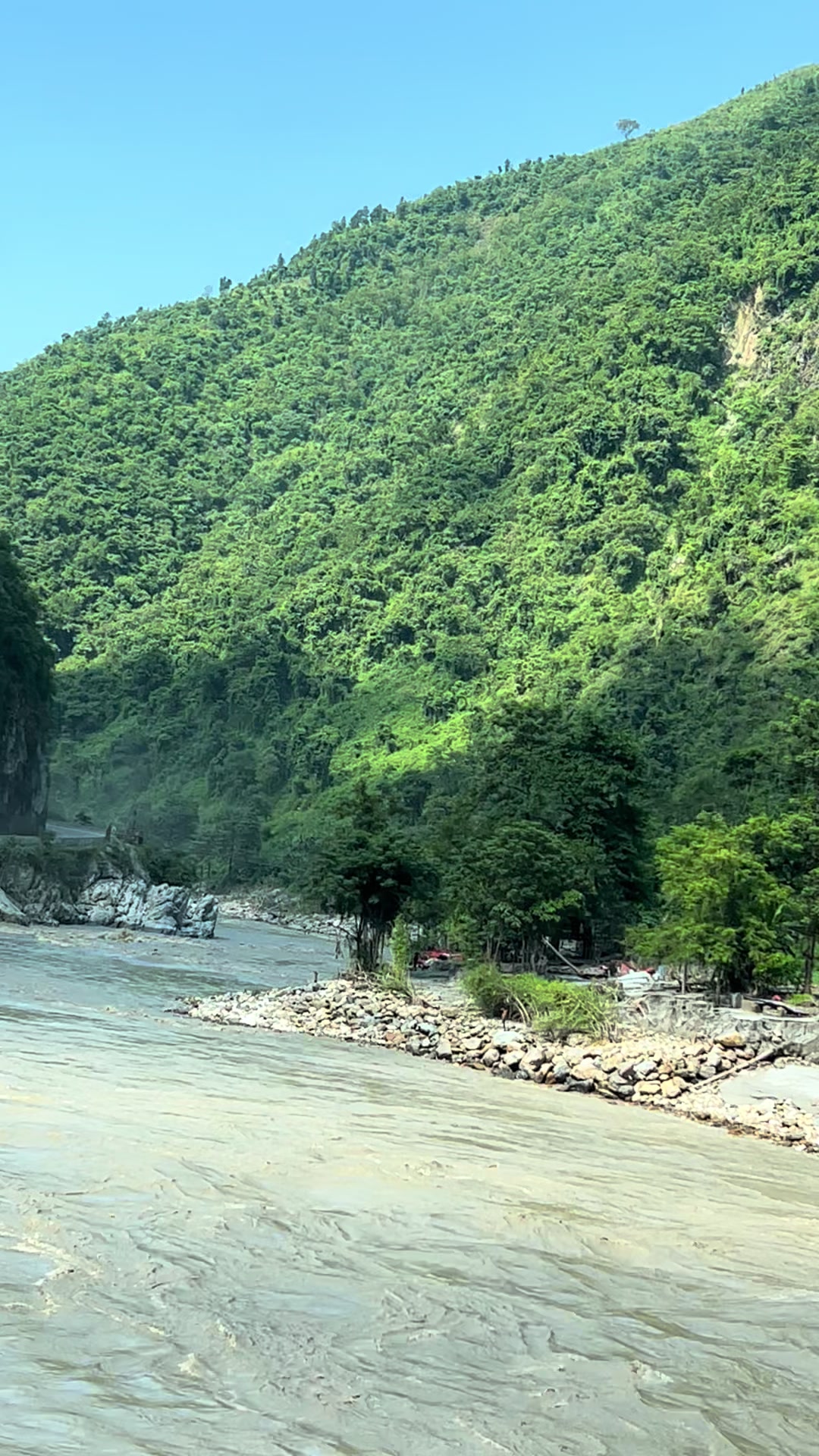 @Nepal Mountain Guides 🇳🇵