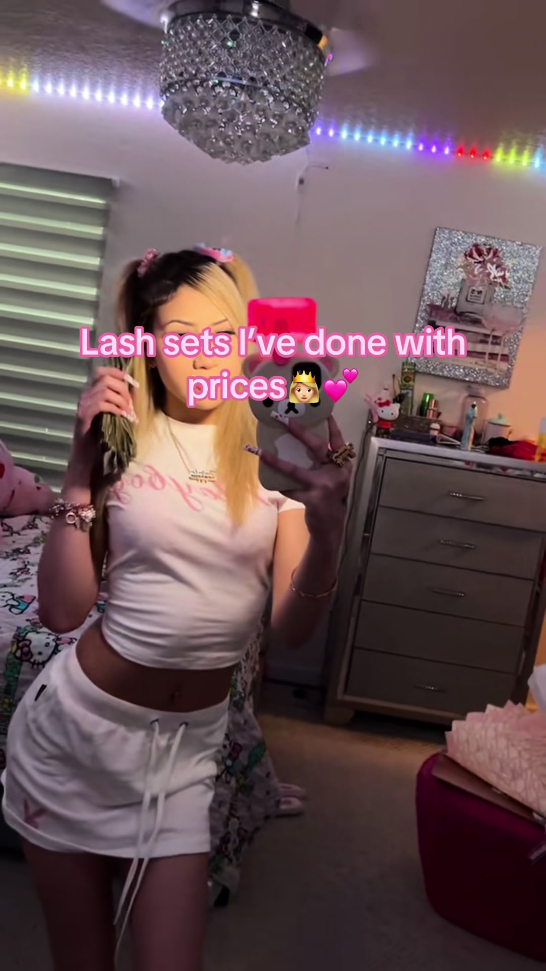 @Doll