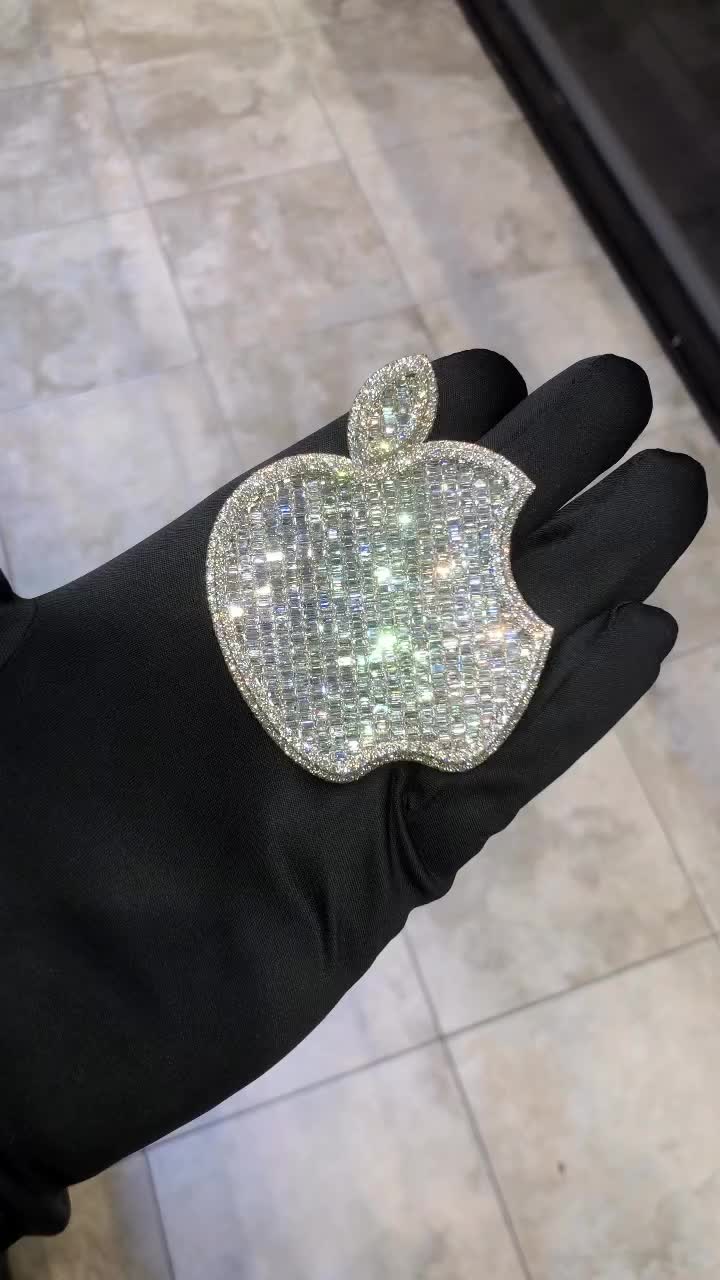 @MoissaniteWatchesDIAN