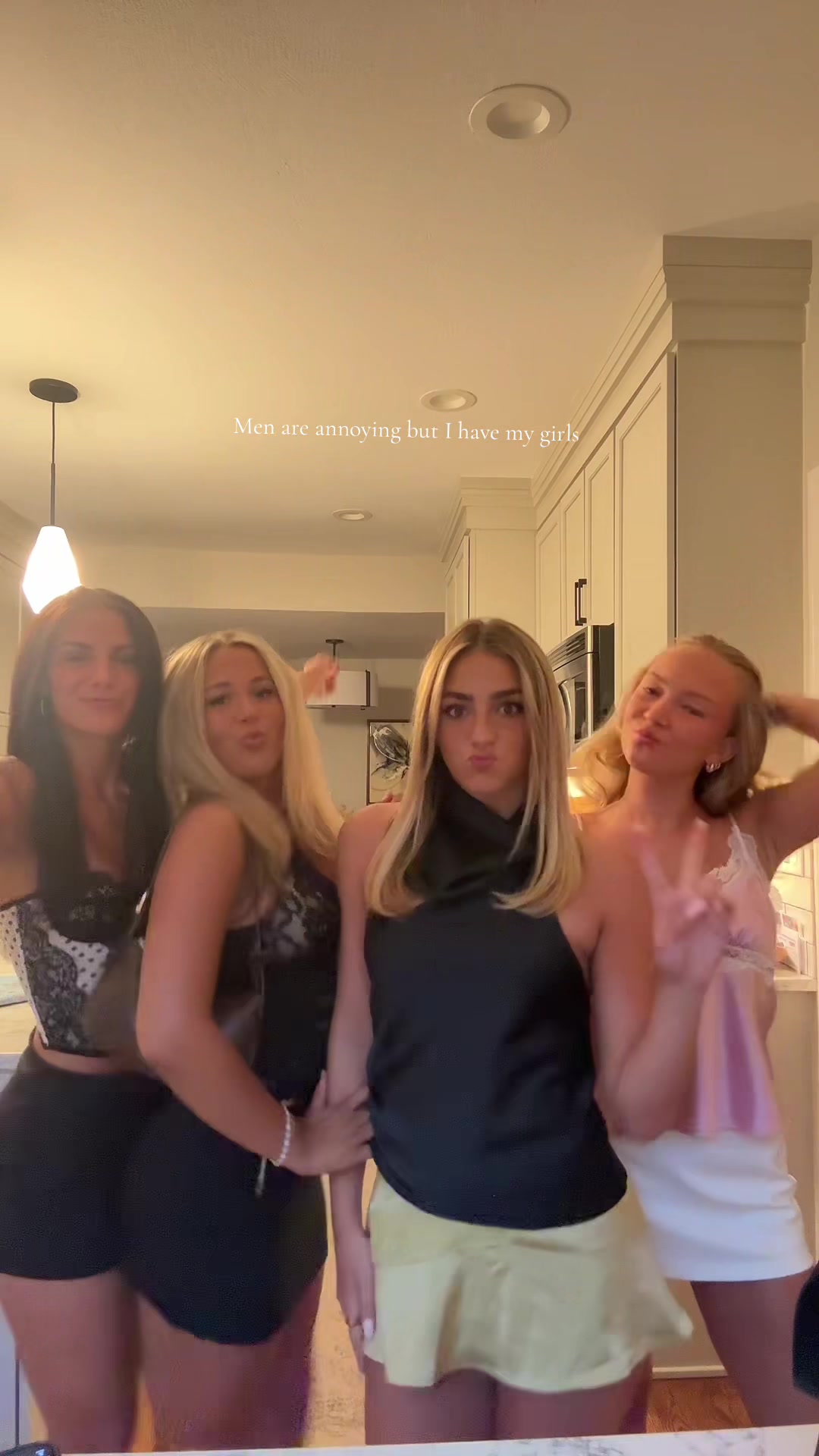 @SOPH🩵💫🎀🌈🥂