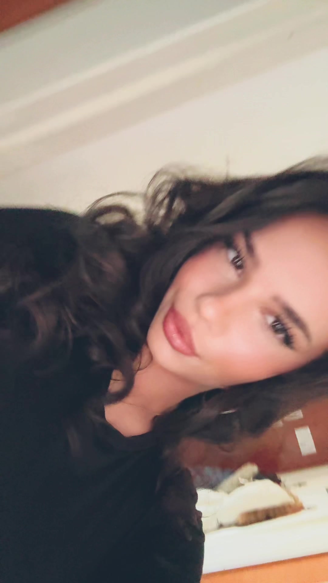 @🐰