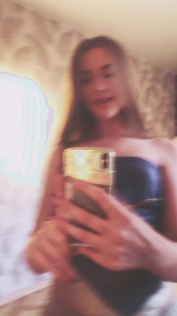 @🦂