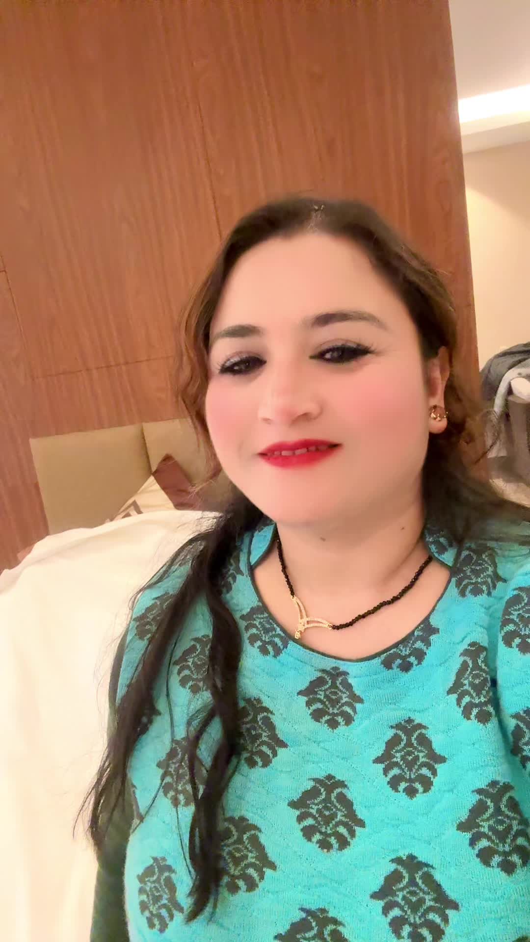 @shrutilamsal