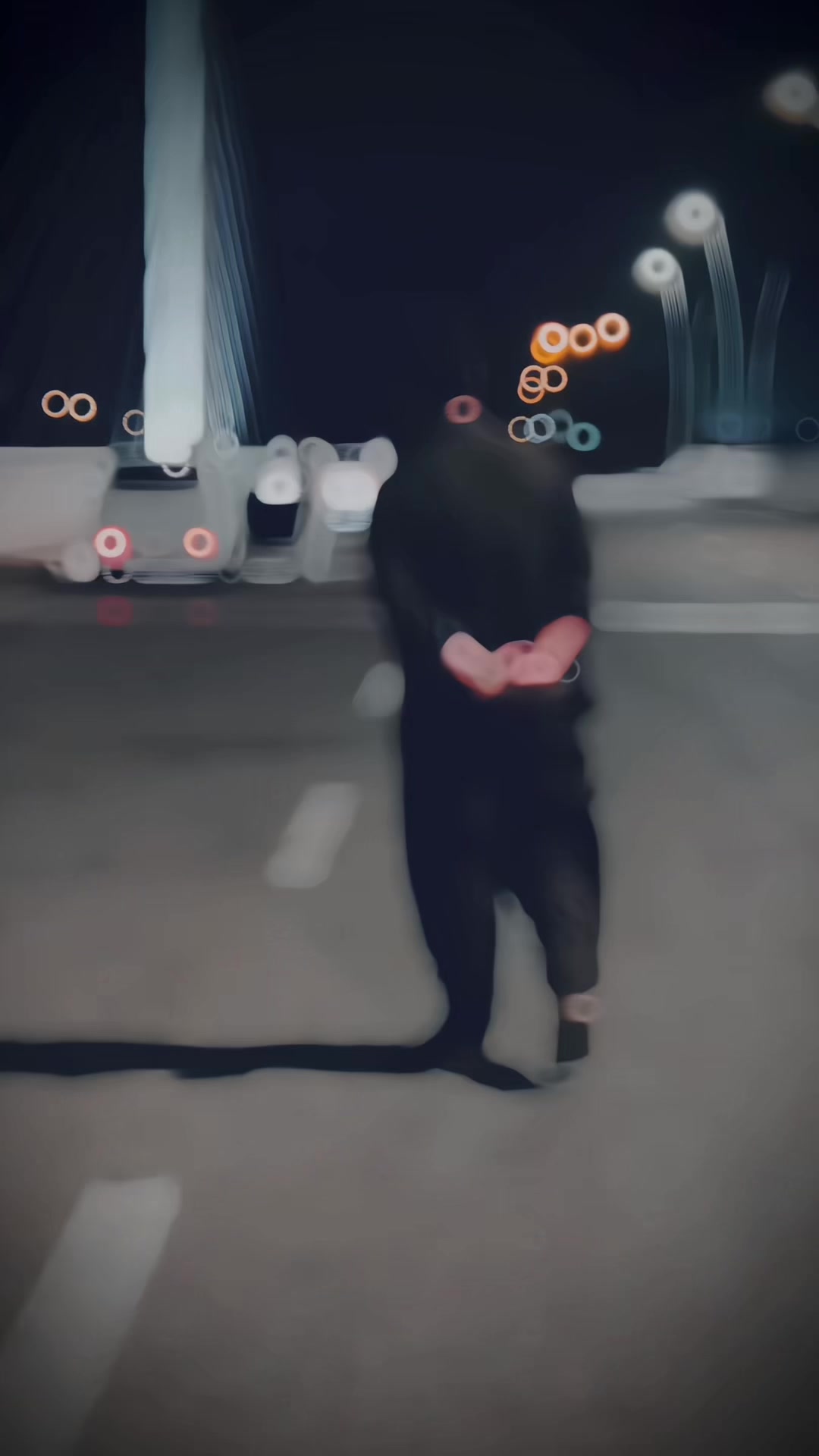@️