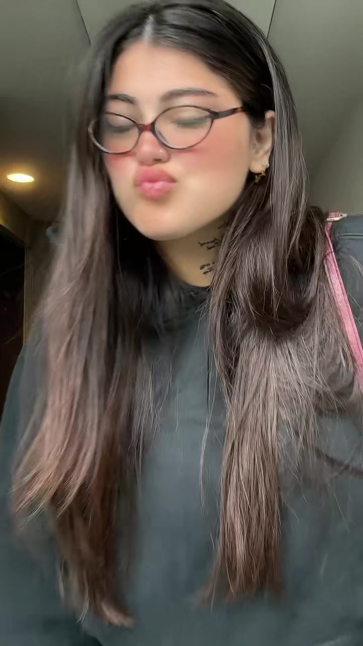 @Morena