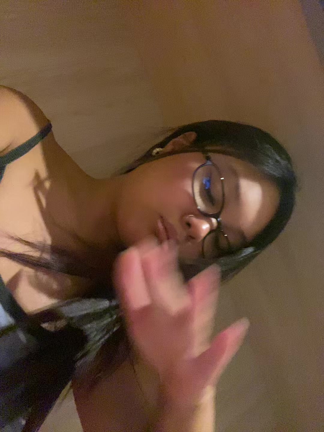@Camille🦋