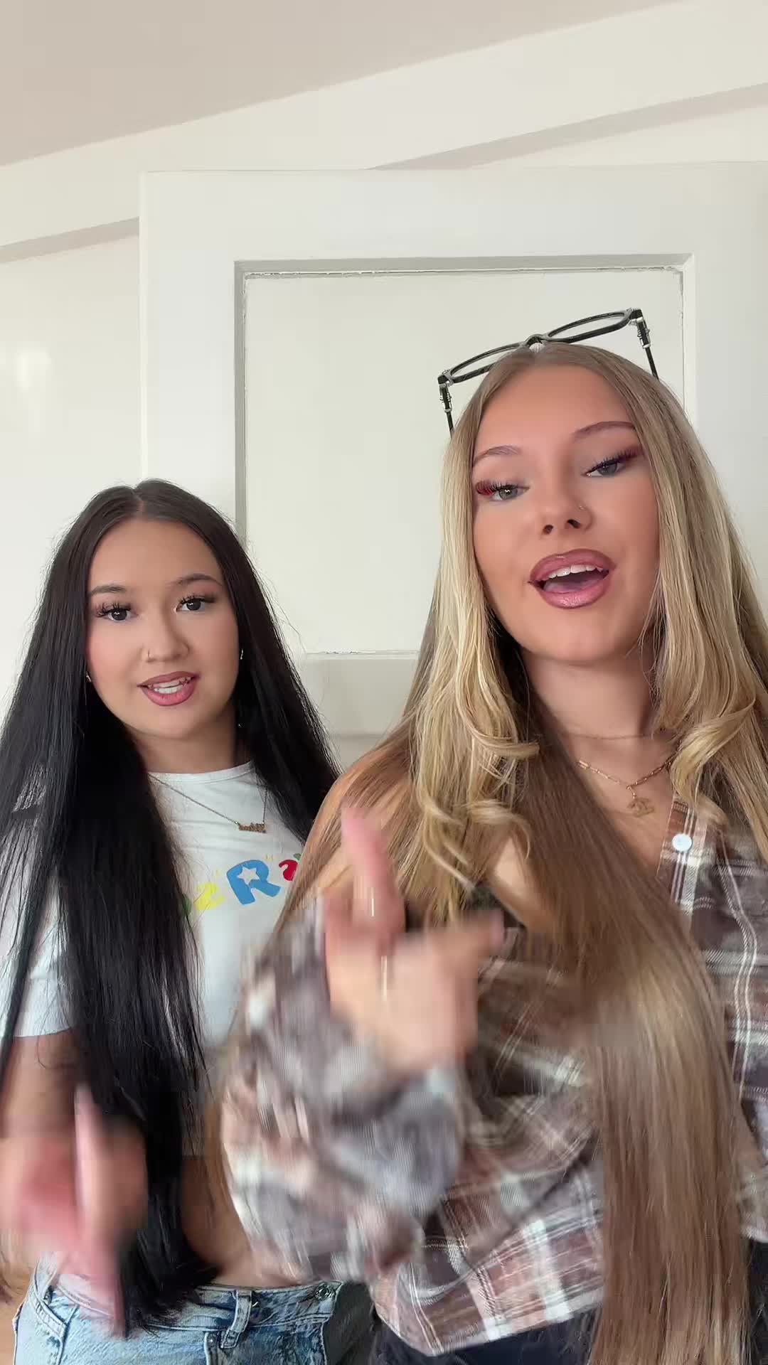 @sᥱᥣ&iota;ᥒᥲ ෆ