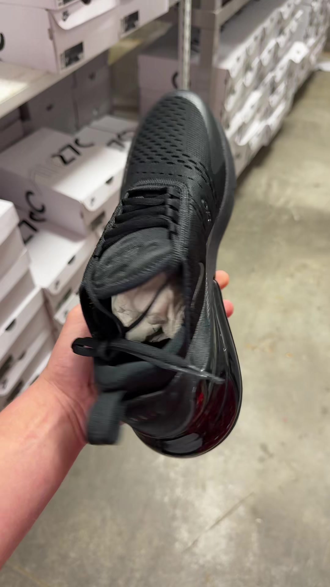 @VERIFIED SNEAKER DEALS