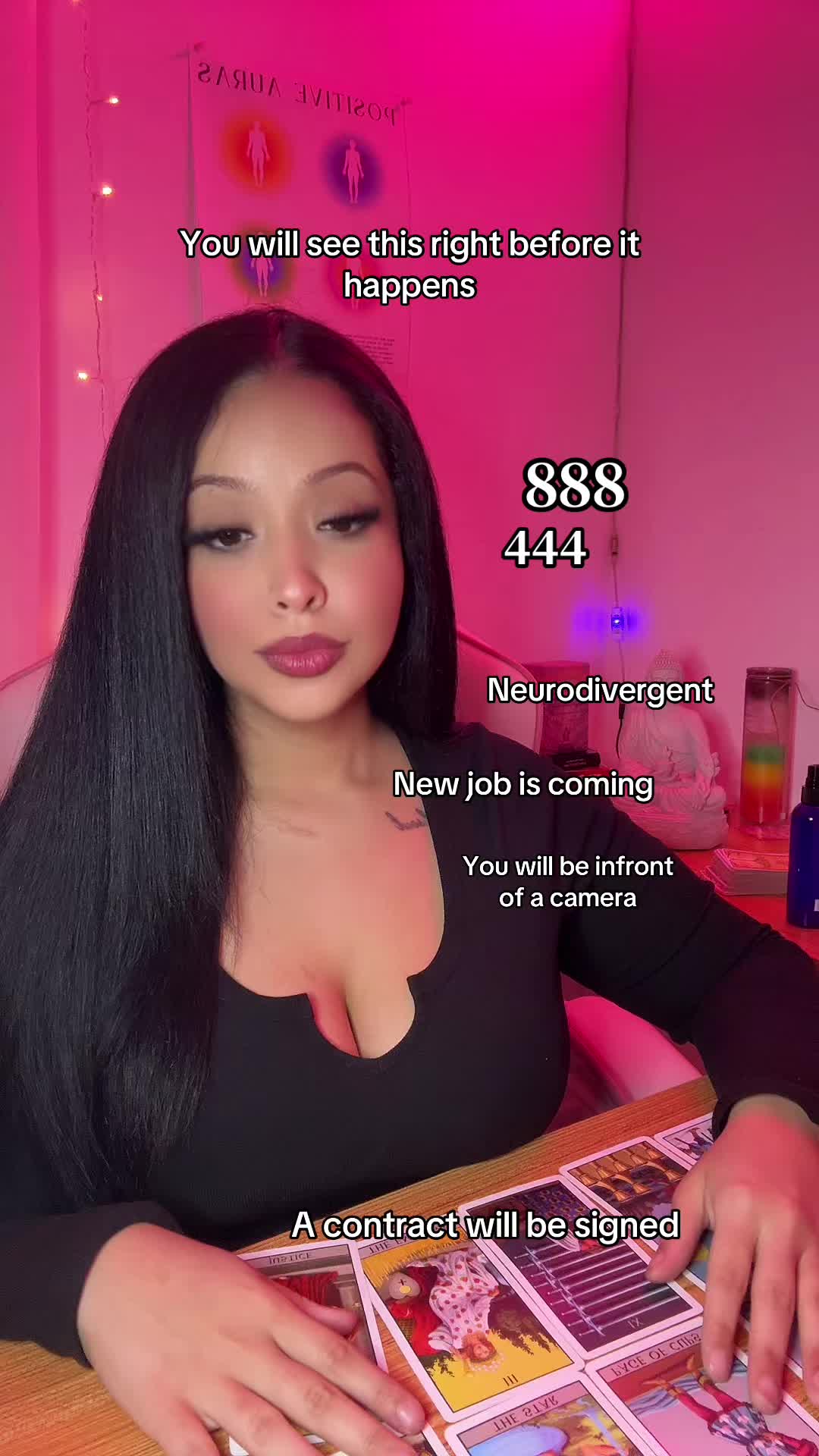 @Celina Marie 🦋