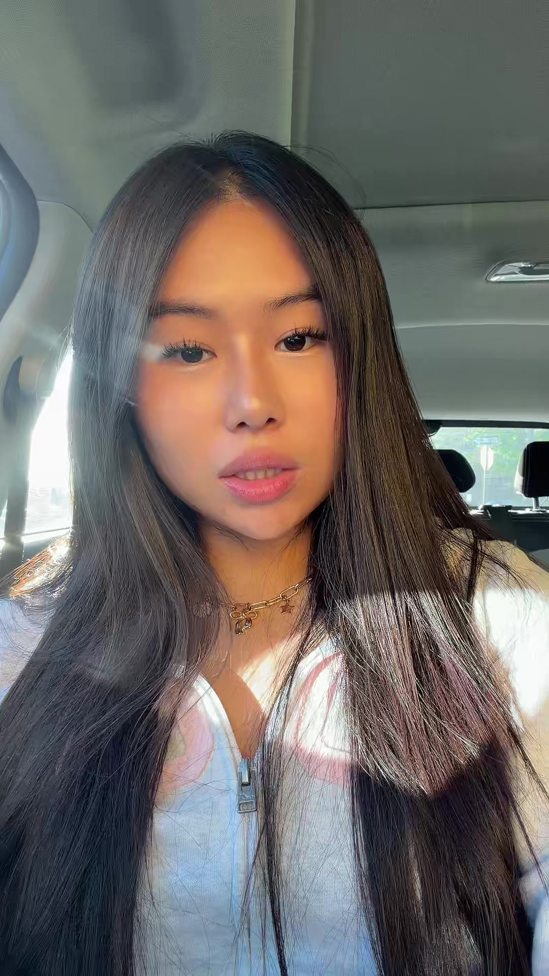 @carrrooolineee