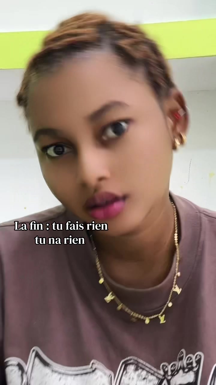 @Maola🧿 la 🖇️Quenn♻️