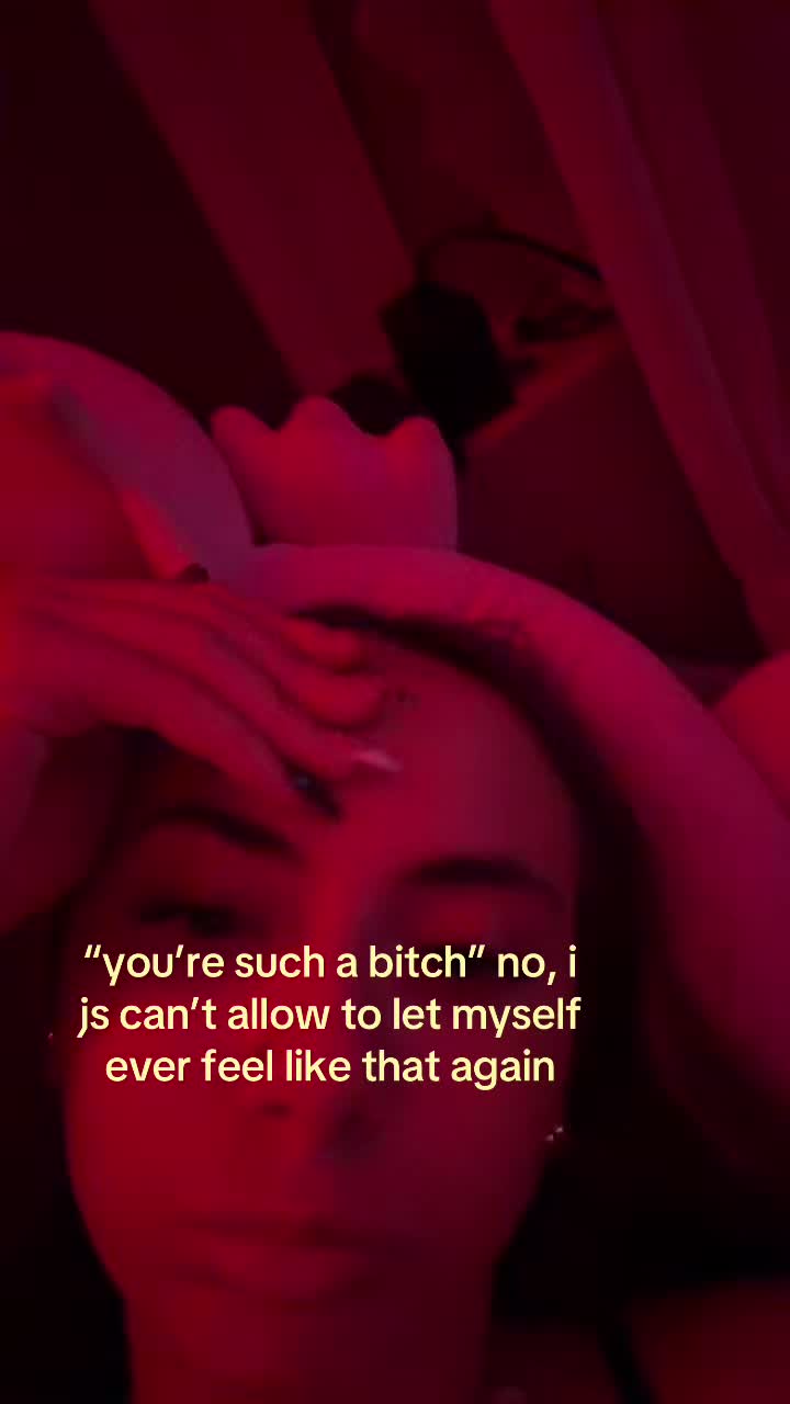 @???