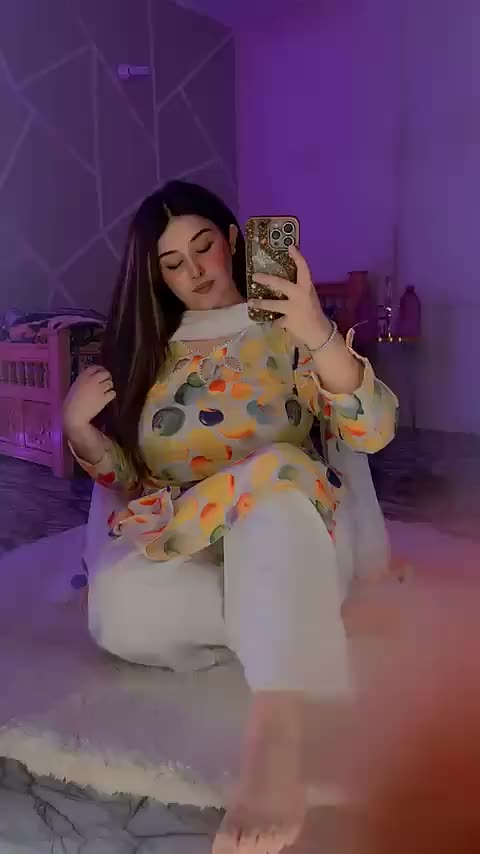 @Mahnoor khan❤ following