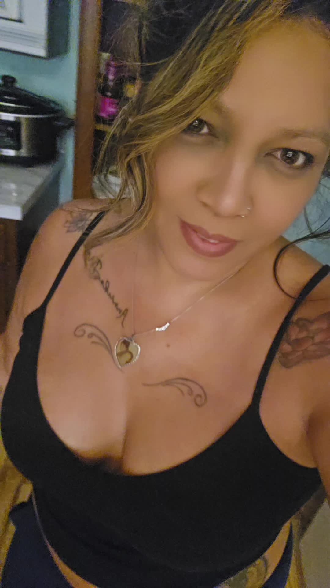 @Linda Sue/Thaisue