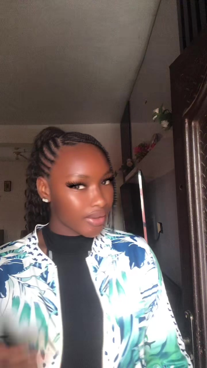 @Ella💖🌹