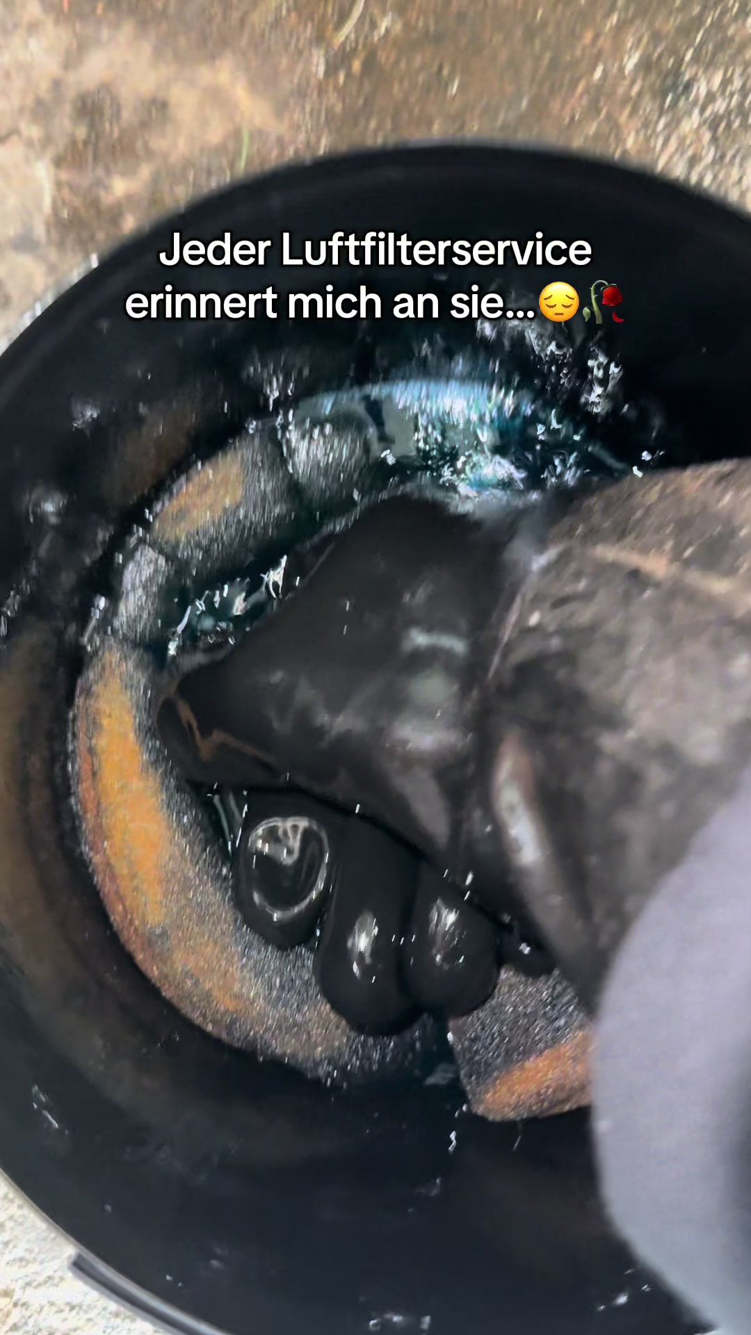 @👀